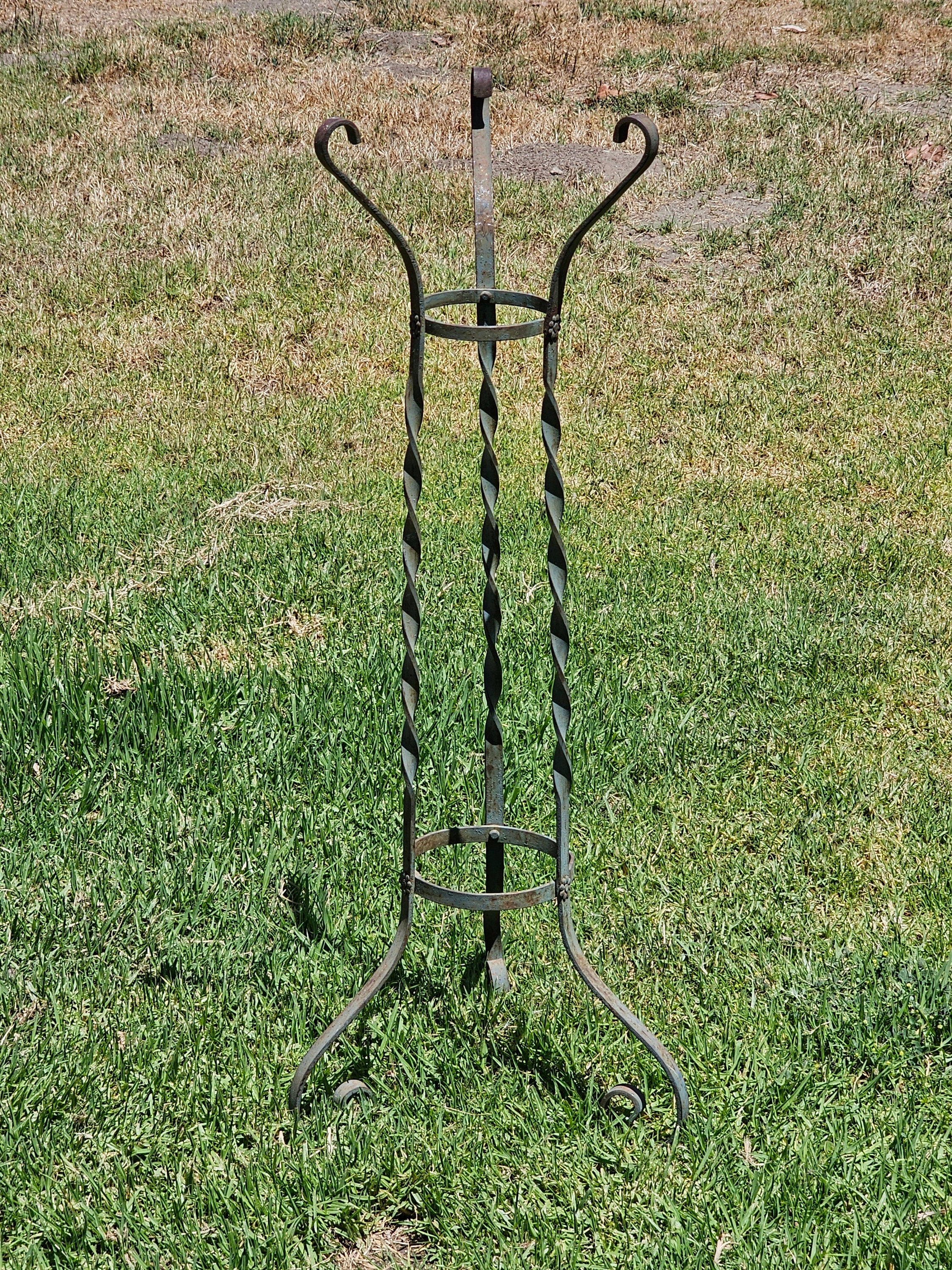Metal Scroll Plant Stand 3 Legged Flower Pot Holder 37" H