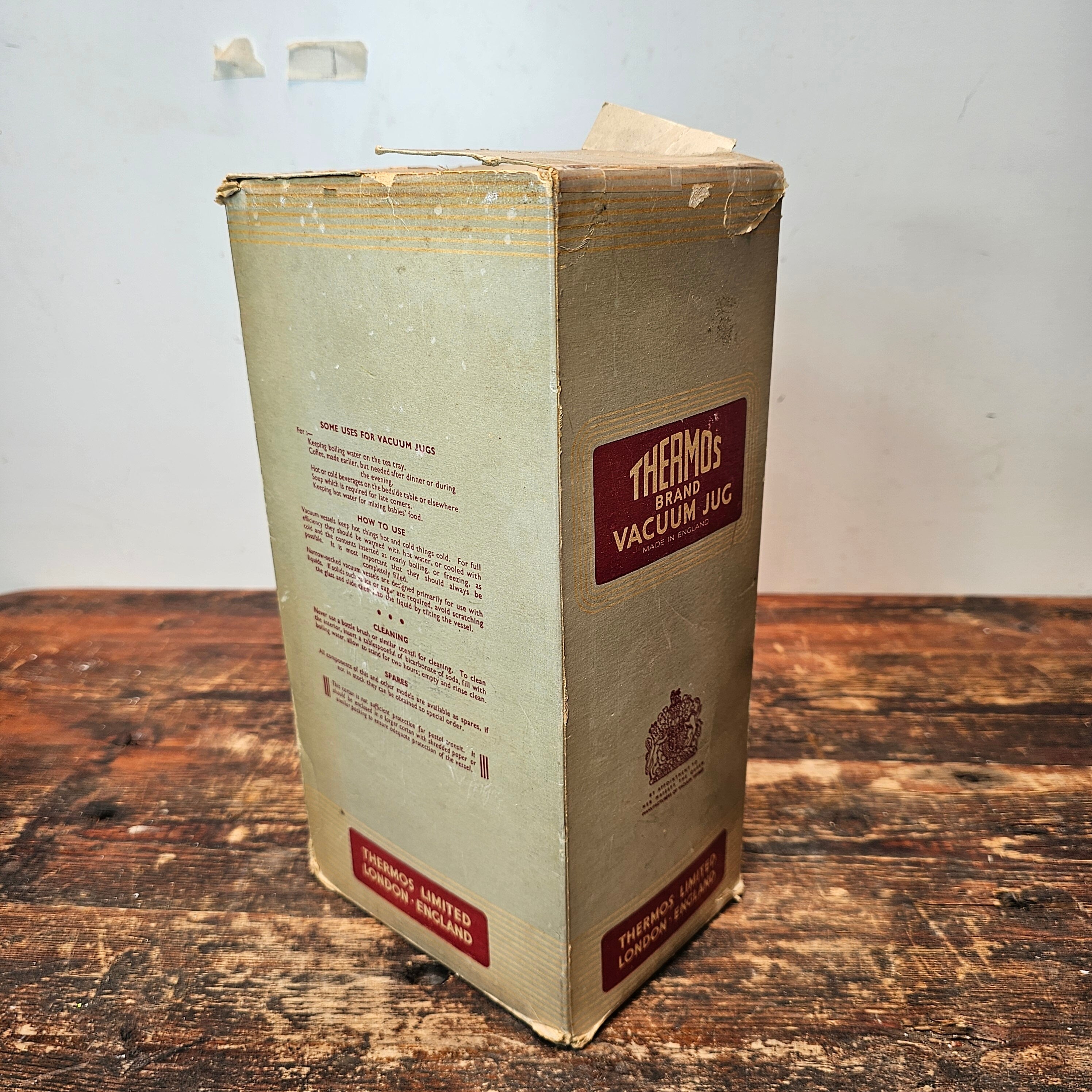 Thermos Vacuum Jag Flask 58Q Black & Yellow Made In England 1950's