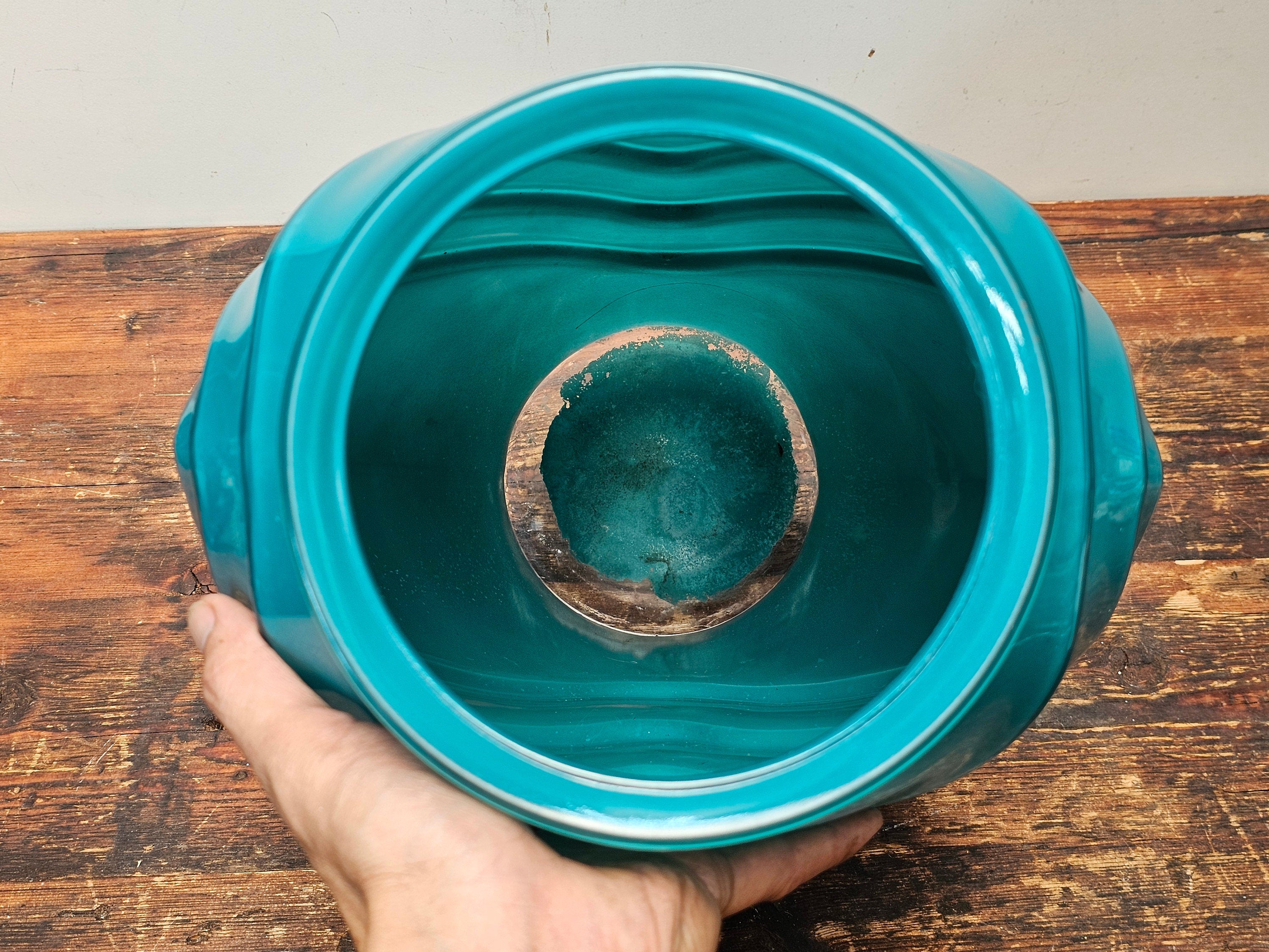 Large Art Deco Jade Color Scalloped Glass Flower Vase 11" x 8" x 16"H