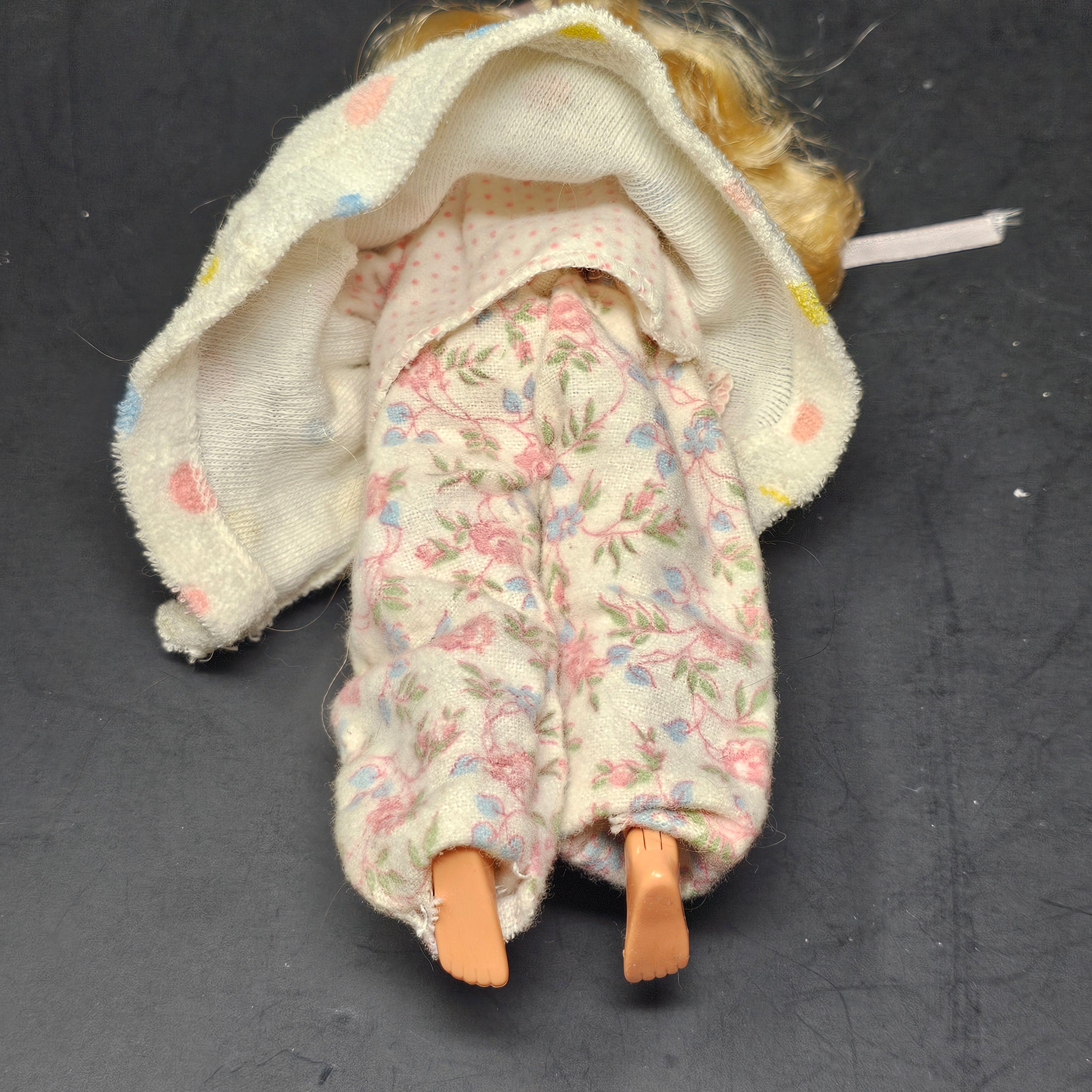 1995 Vintage Gymnast Stacie Little Sister of Barbie Mattel