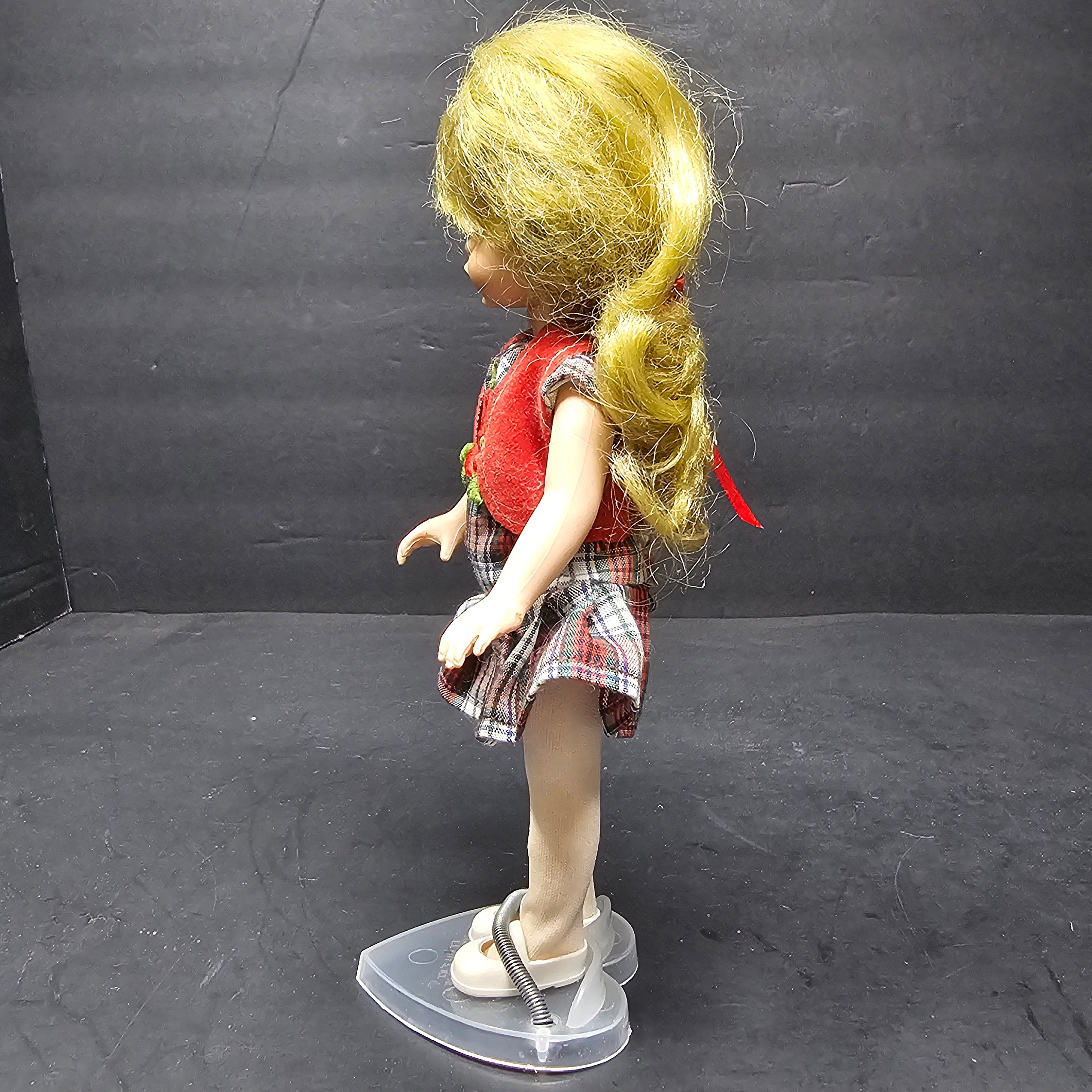 Symbol of Quality Doll #7021 Made In Marlene Peterson Outfits 7.5"