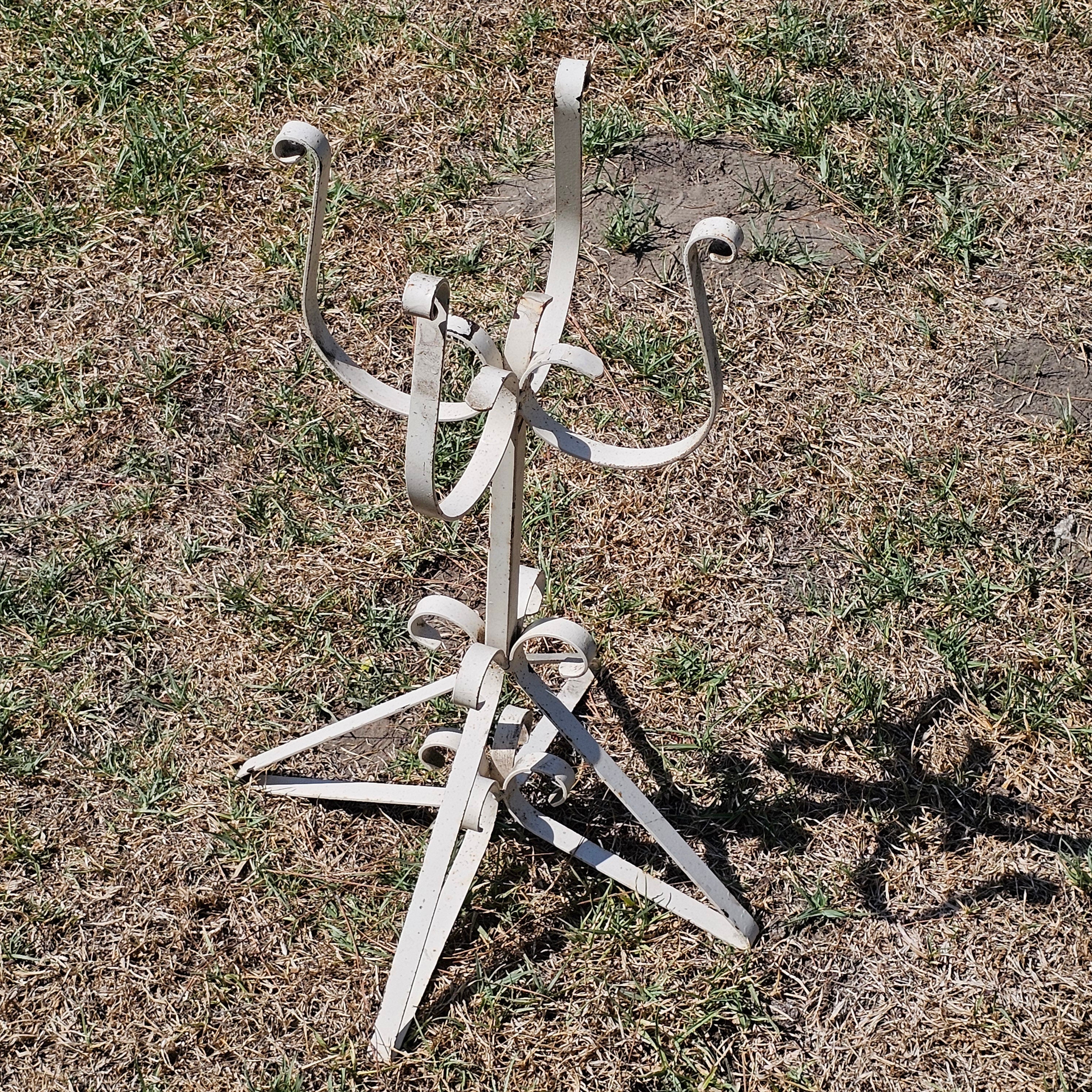 Rustic Metal White Flower Pot Stand 25.5"H Shabby Chic