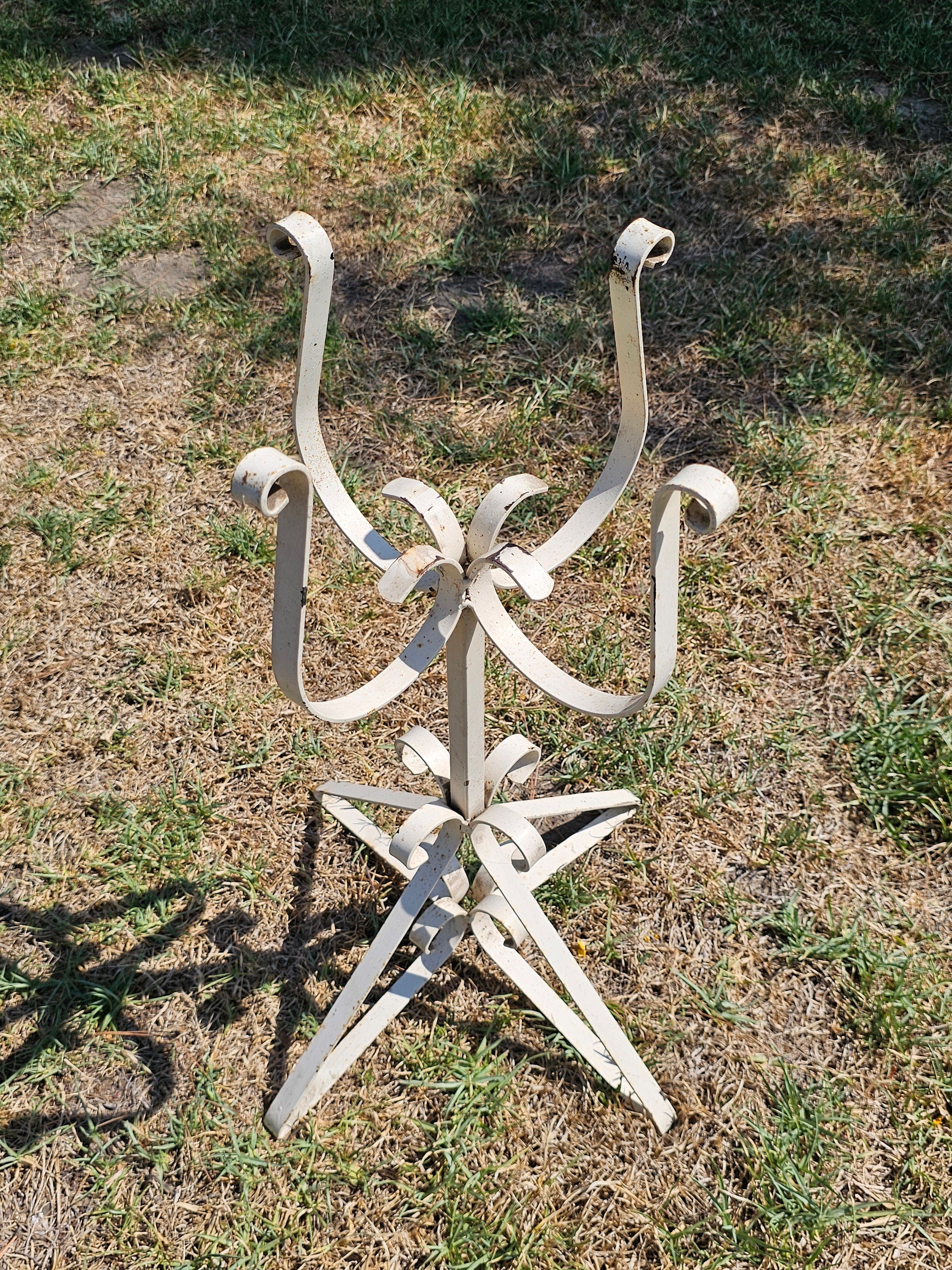 Rustic Metal White Flower Pot Stand 25.5"H Shabby Chic