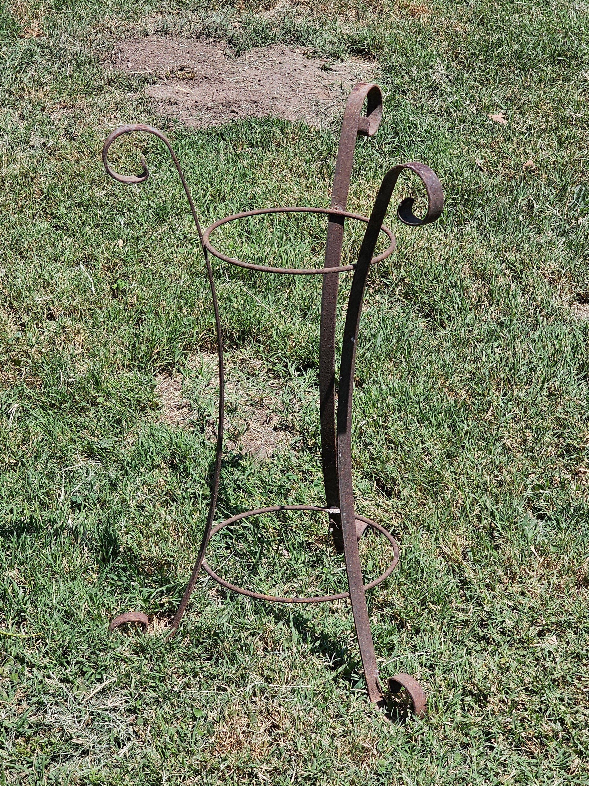 Spanish Revival Style Metal Scroll Planter Holder Stand 26.5" H