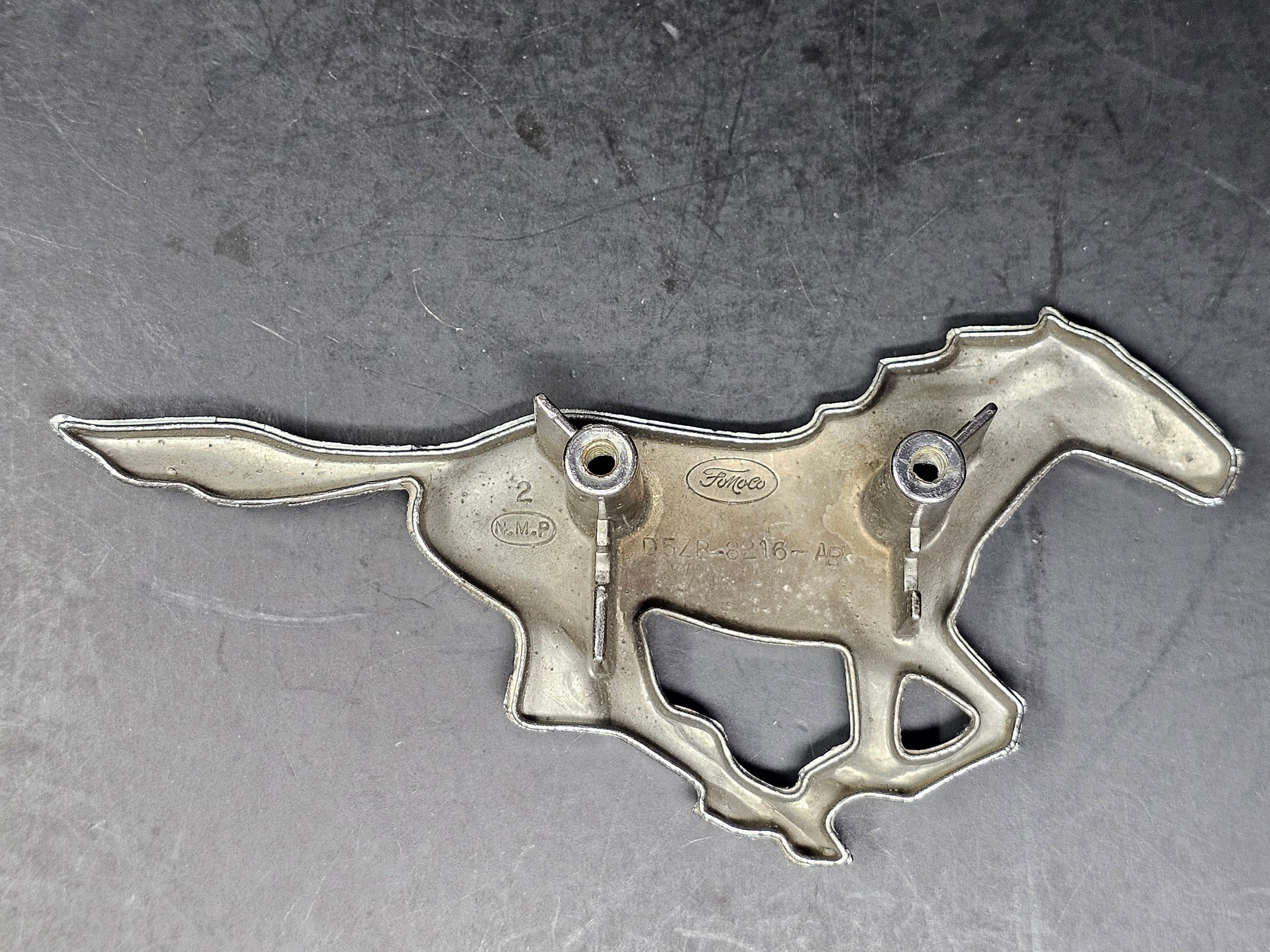 Ford Mustang Horse Pony Grill Emblem Original 1974-1978 D5ZB-8216-AB
