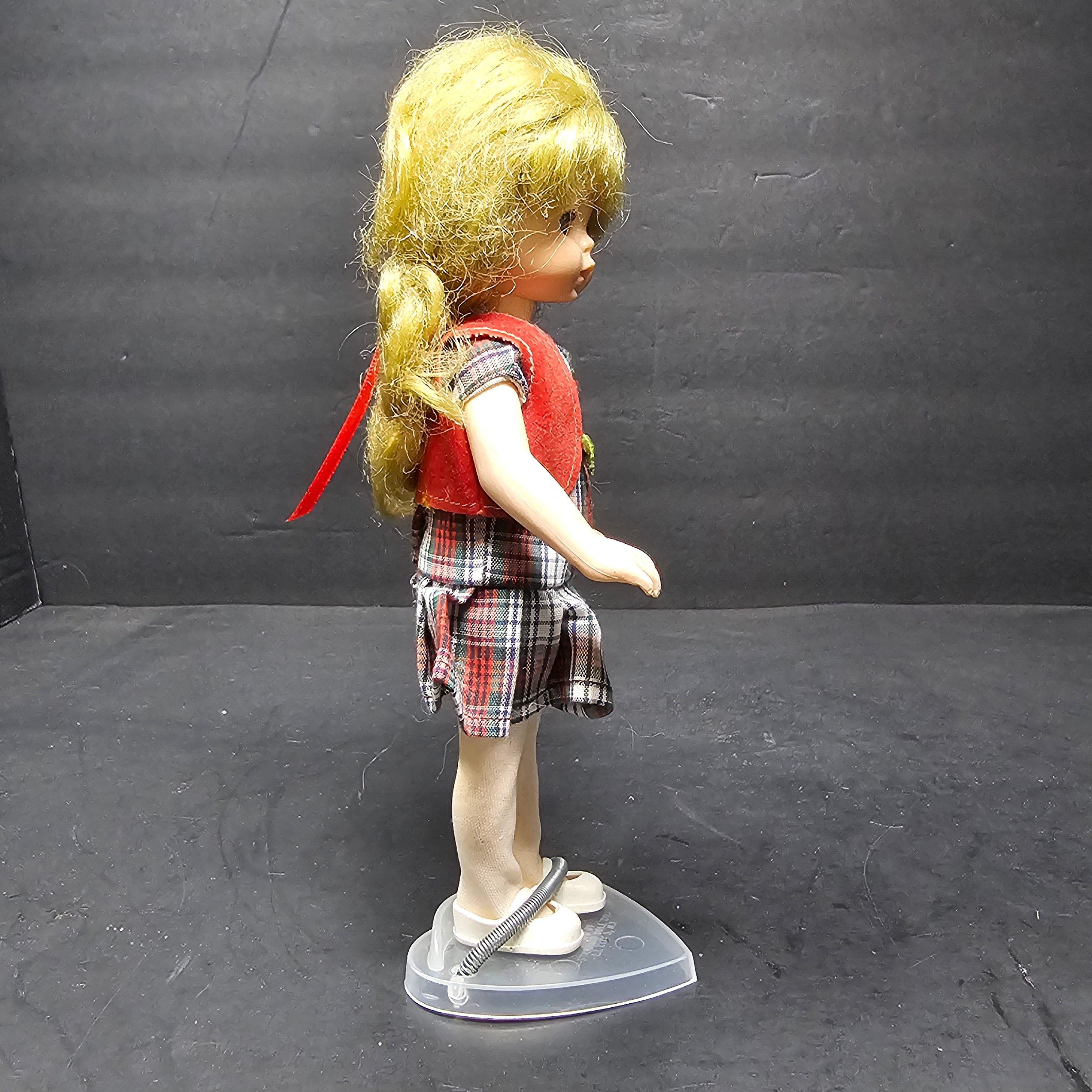 Symbol of Quality Doll #7021 Made In Marlene Peterson Outfits 7.5"