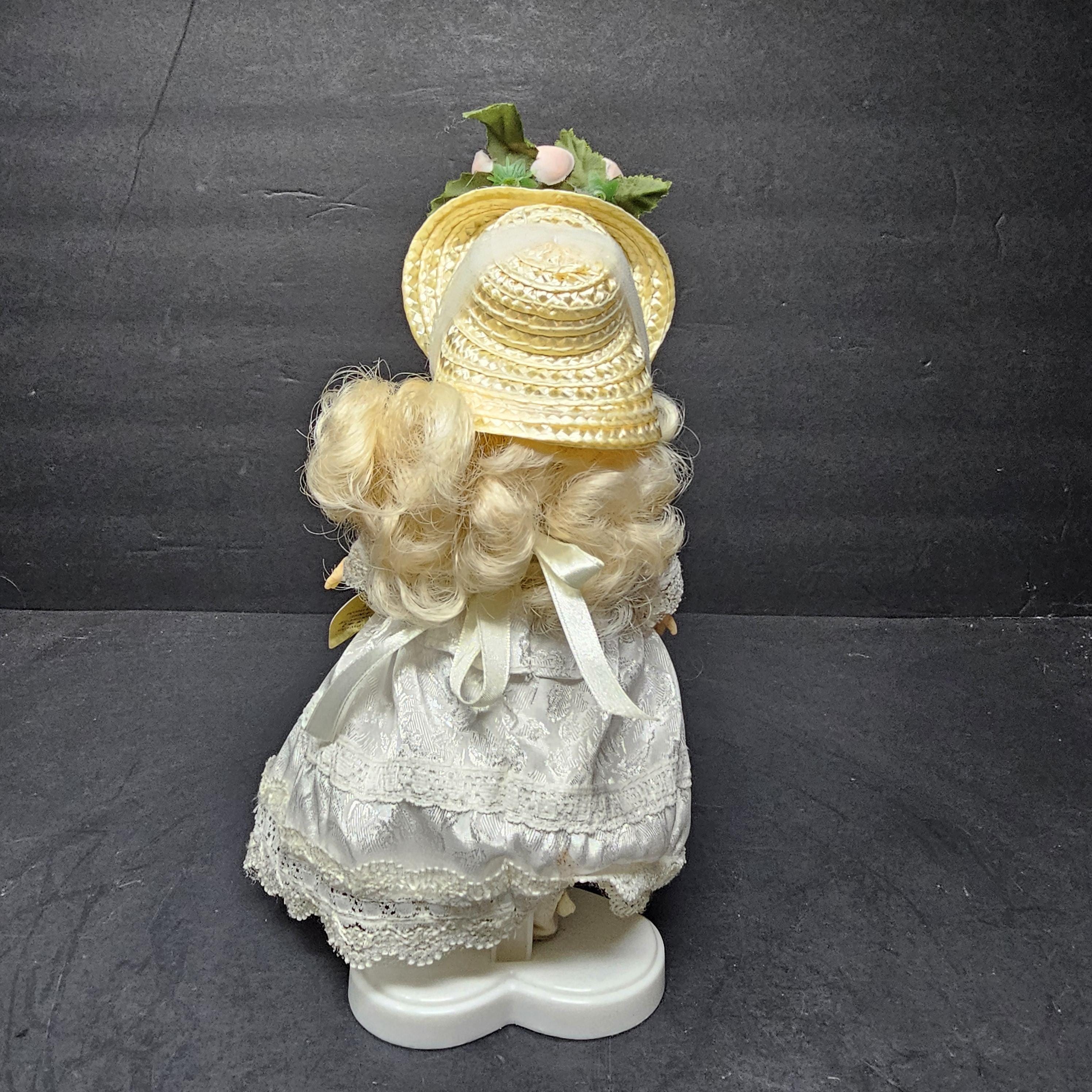 Vogue 8" Victorian Romance by Jessica McClintock With Stand