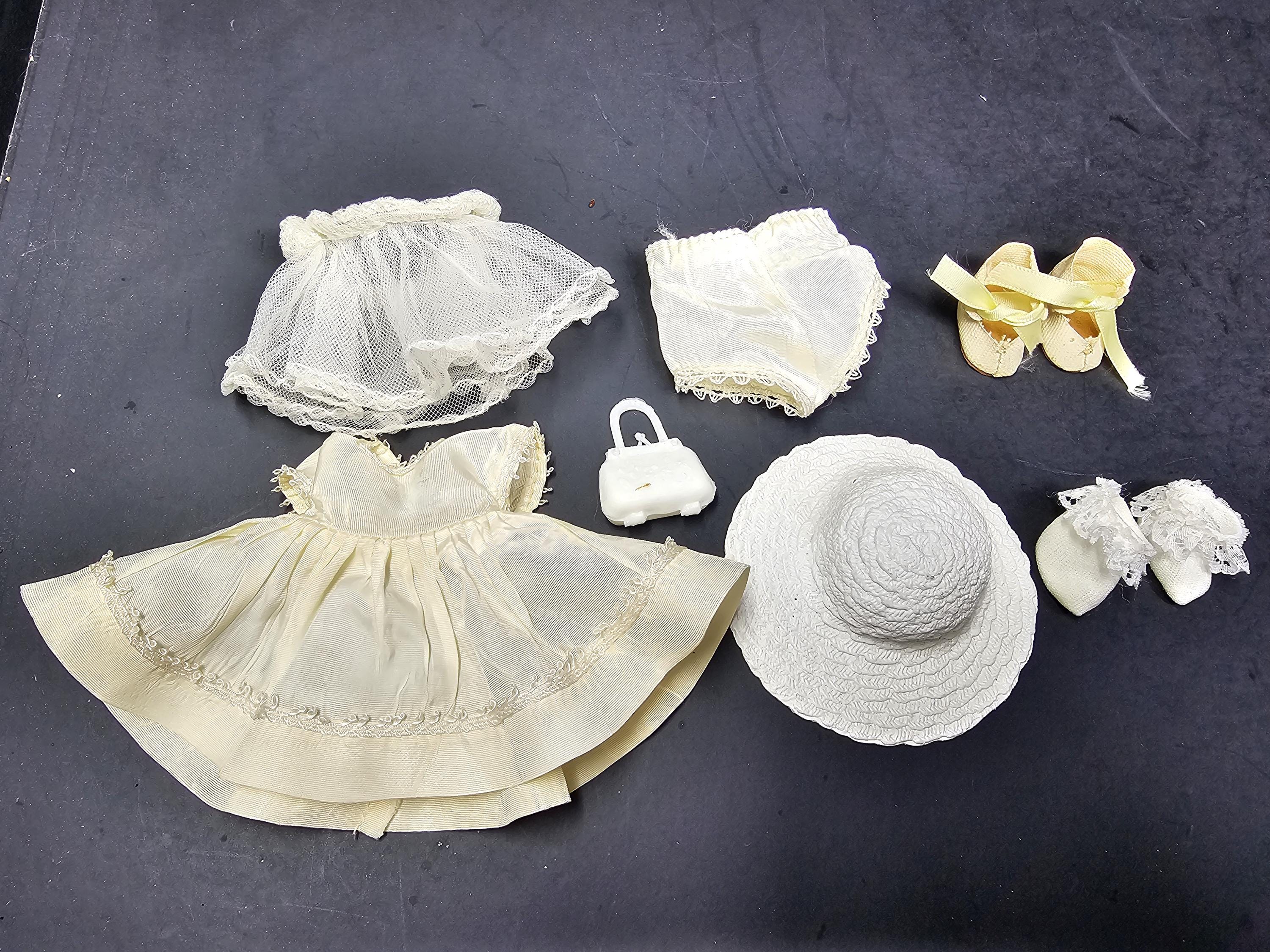 Nancy Ann Storybook MUFFIE 8" Doll SLW 1950's