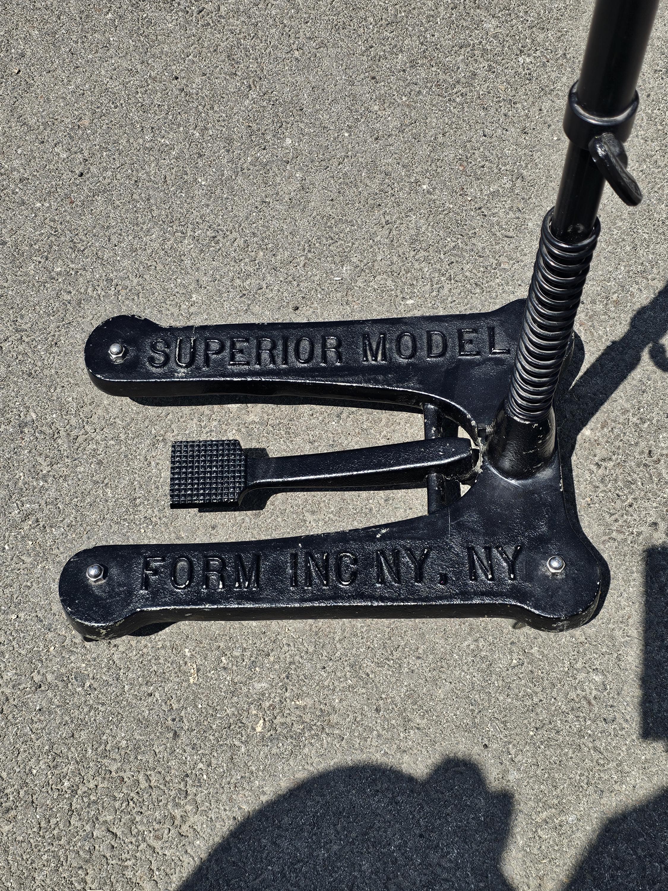 Superior Model Form Co. Missy Legs Covered In Linen Fabric With Cast Iron Base