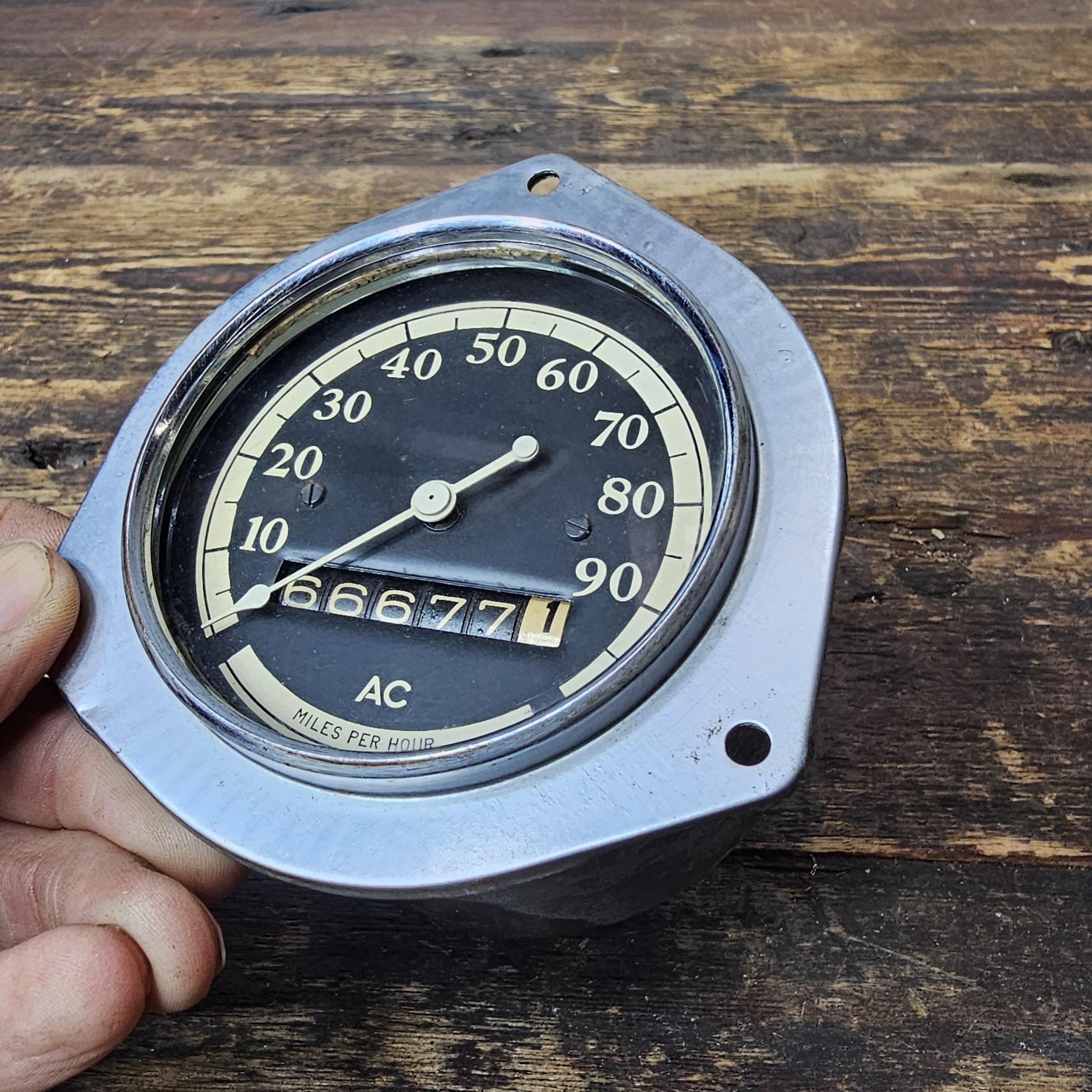 Antique AC spark plug Co Speedometer 0-90 MPH 1930s~1940s