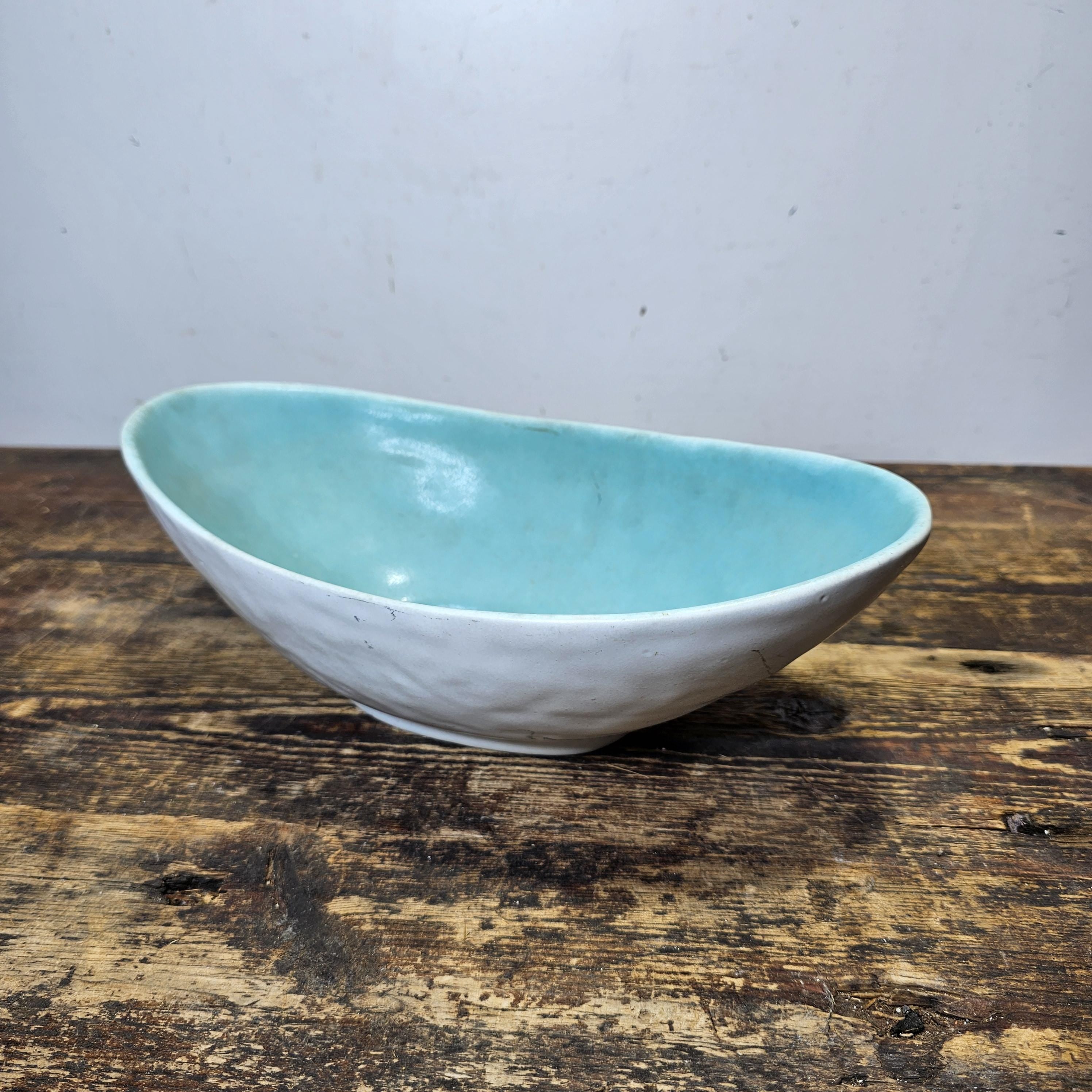 Winfield Pasadena Pottery Oblong Bowl / Planter Turquoise & White
