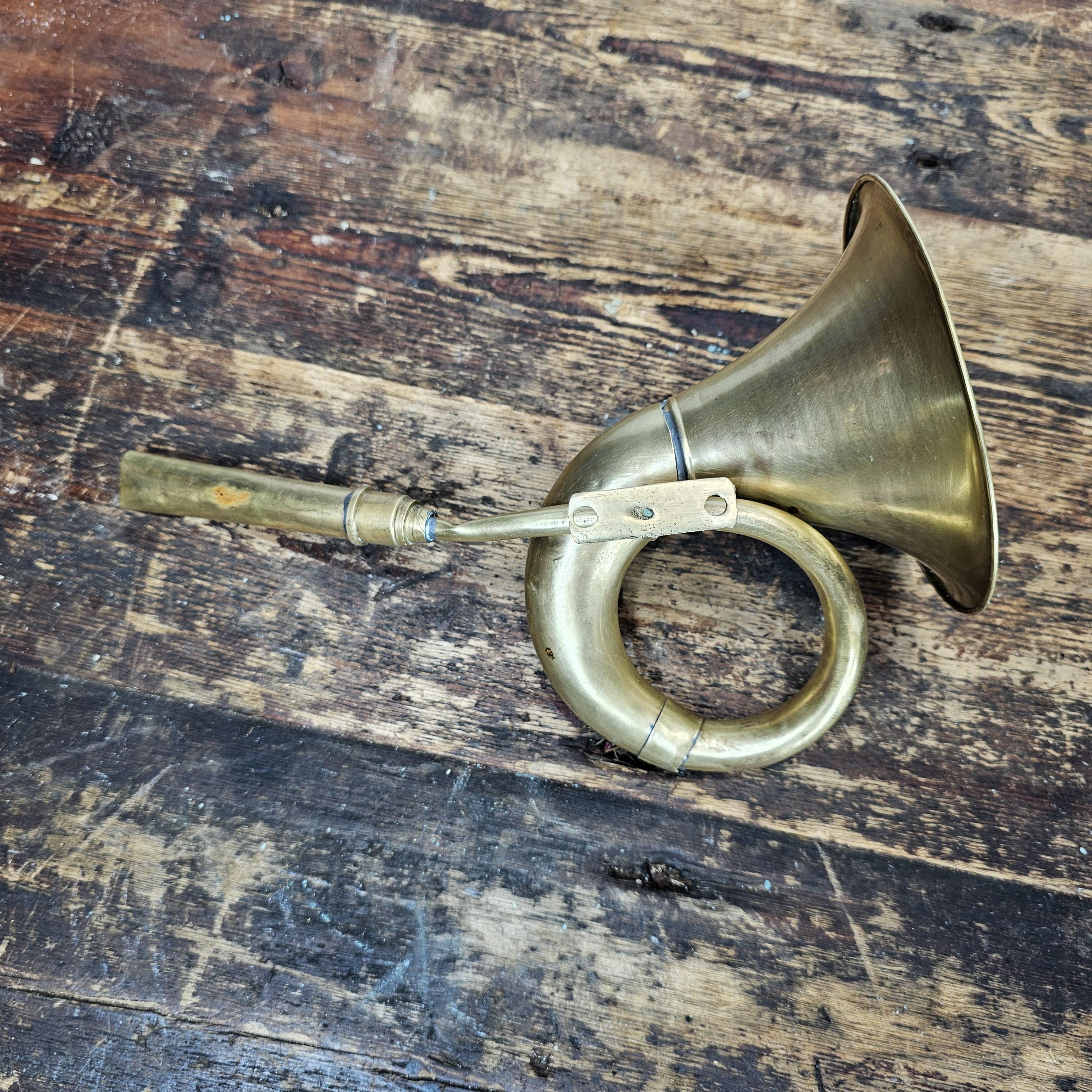 Antique Brass Car Horn Wall Decor