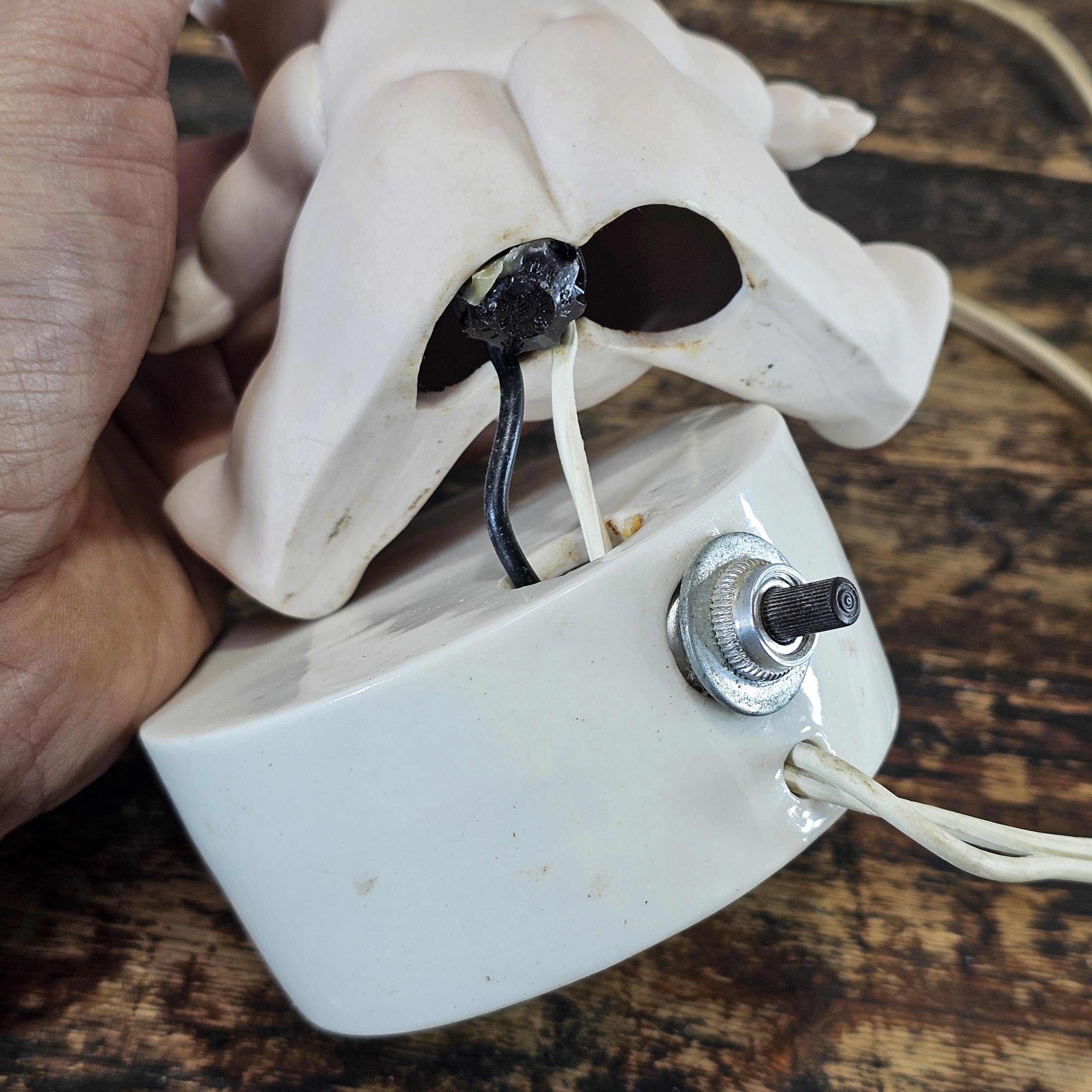 Vintage Kewpie Baby Doll Bisque Lamp 7.5"H