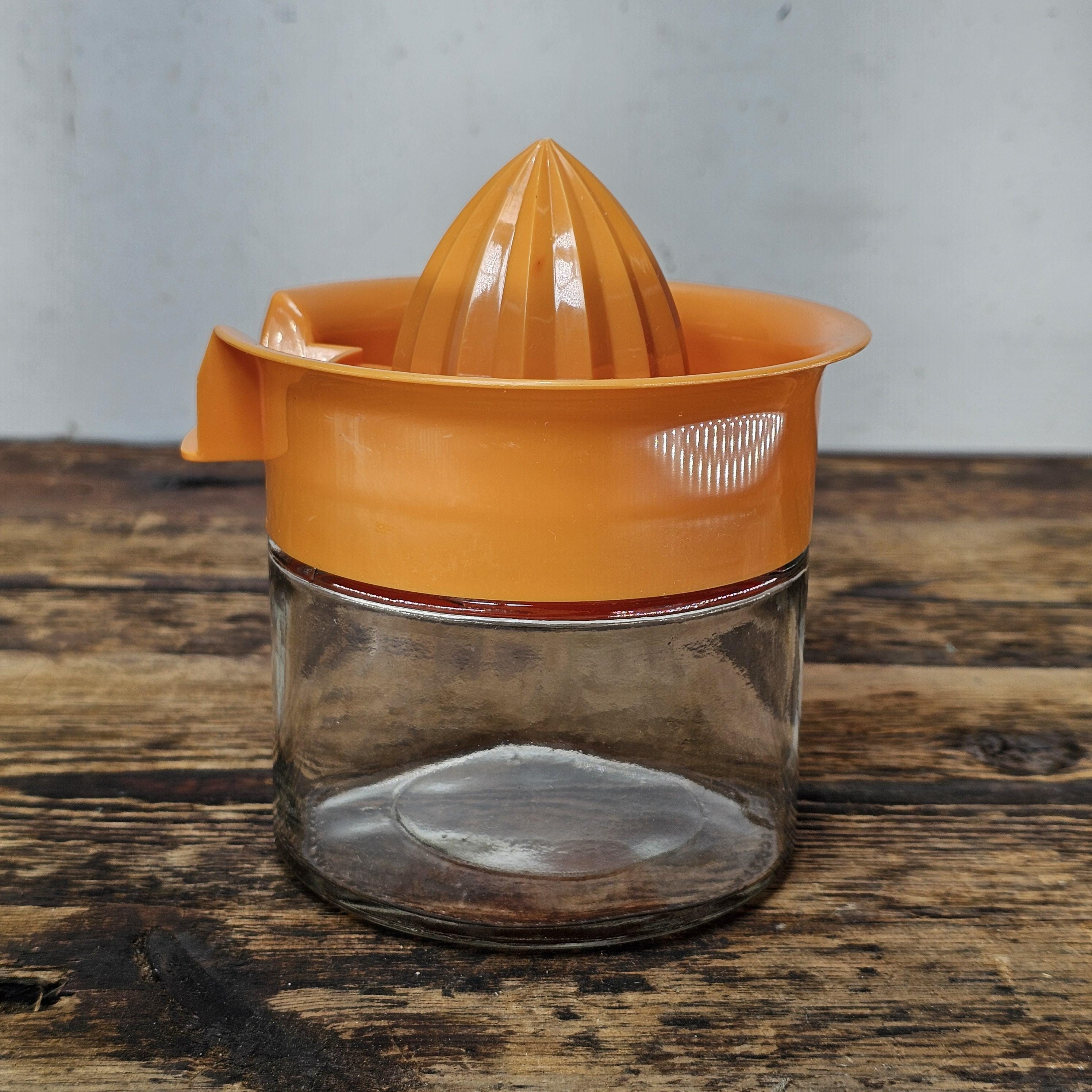Vintage Gemco Citrus Reamer Hand Juicer with Orange Plastic Top Glass Bottom
