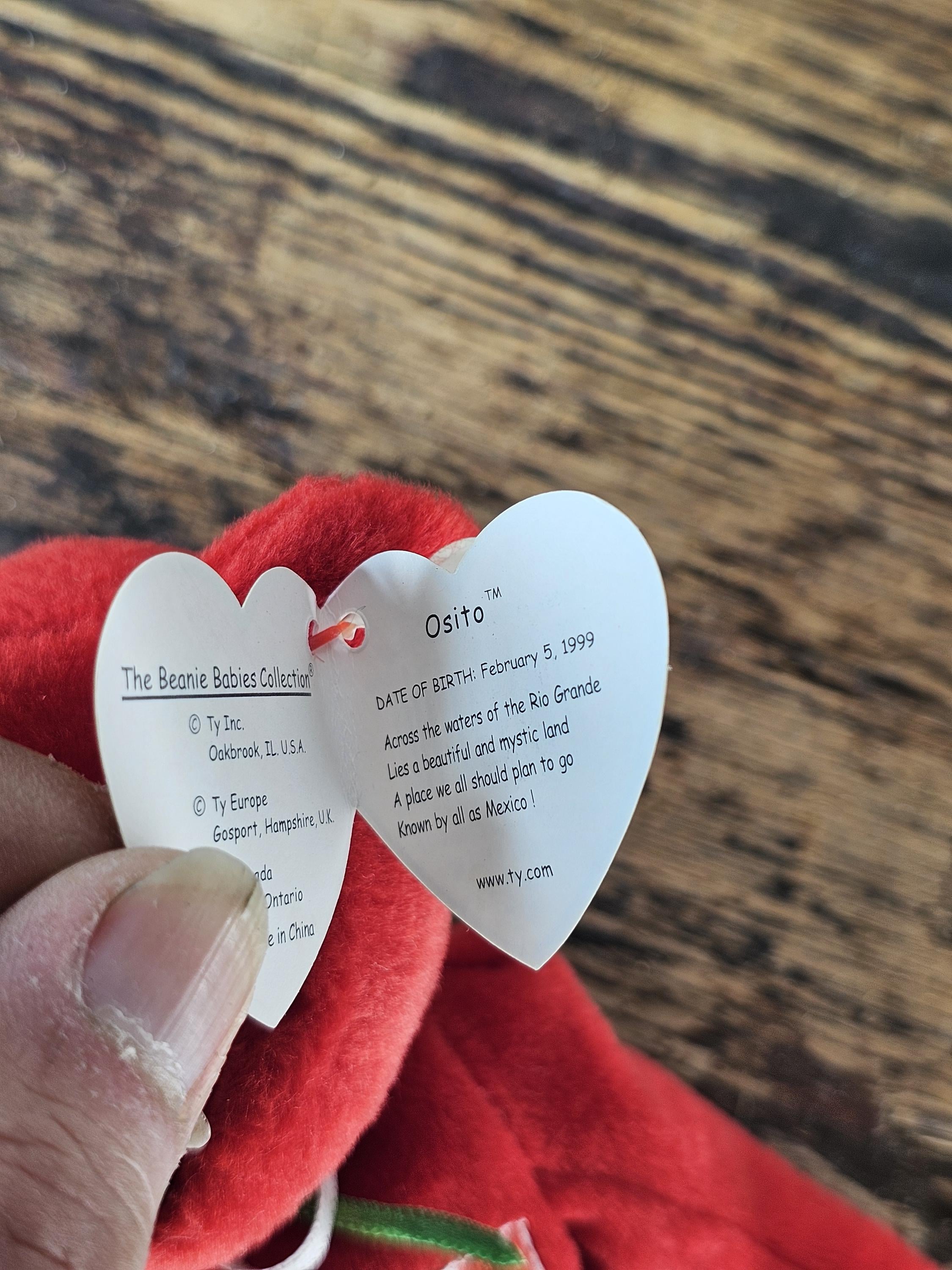 TY Beanie Baby 1999 Osito the Mexican Bear Red