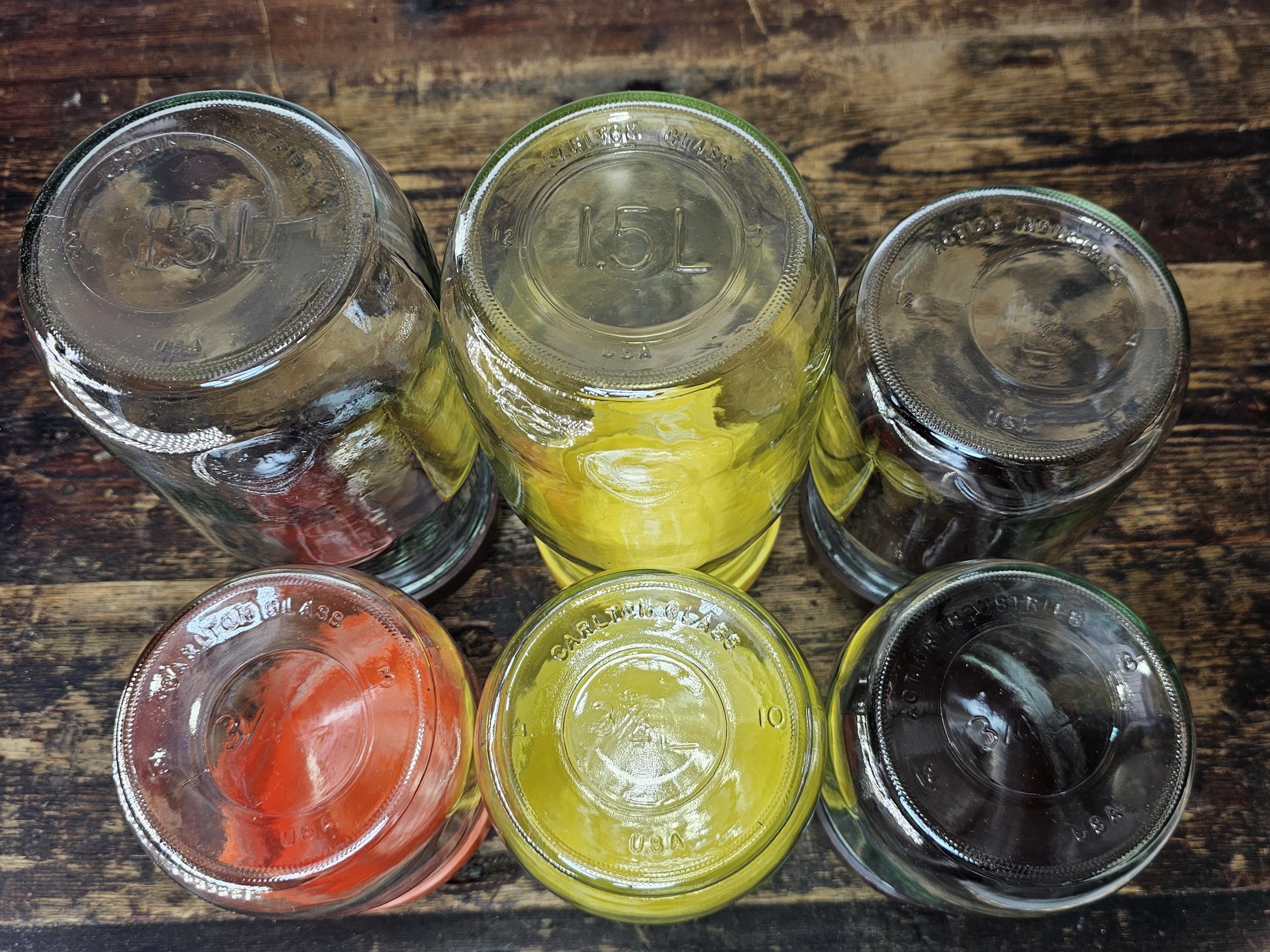 Set of 6 Vintage Carlton Glass & Action Industries Glass Jars With Lids