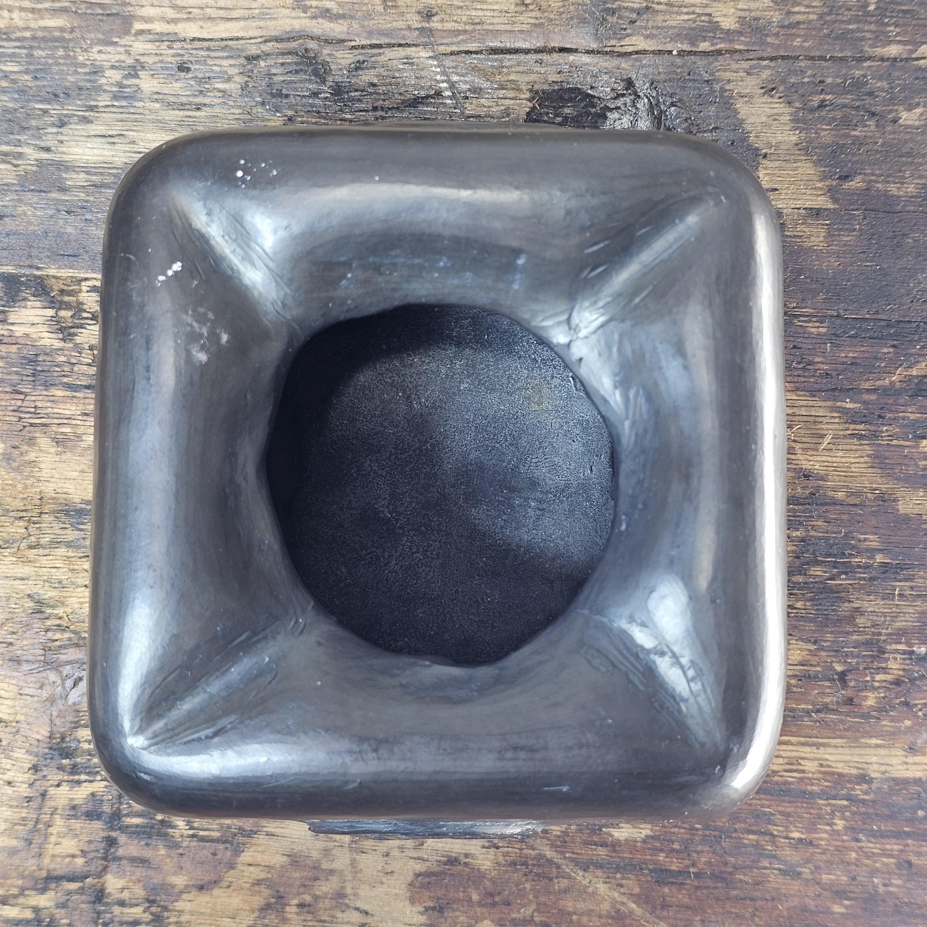 Vintage Oaxaca Black Clay Ashtray Hotel Camino Real In Puerto Vallarta