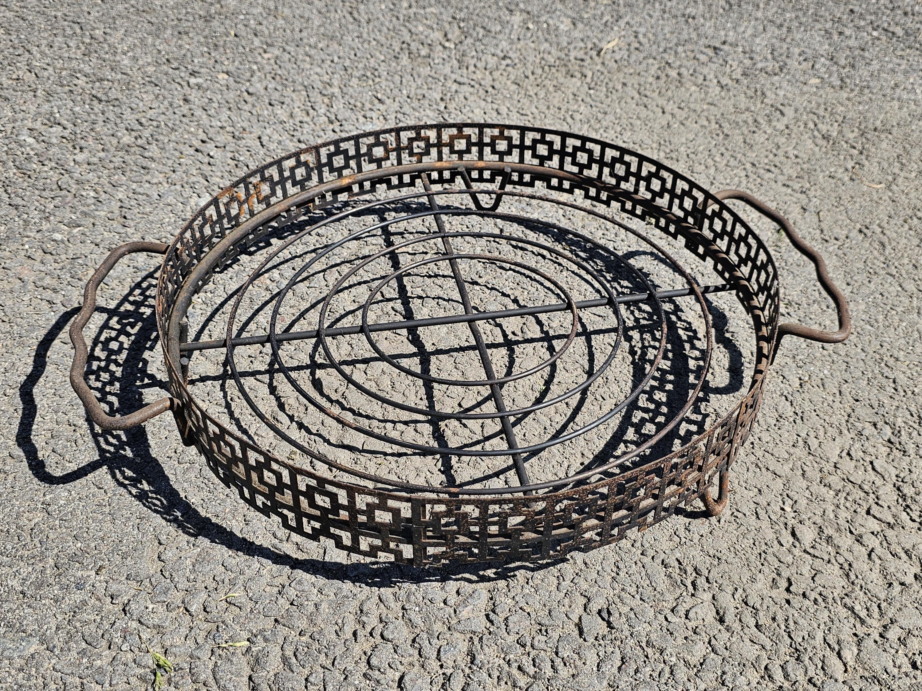 Greek Key Pattern Metal Tray Round Garden Planter with Handles