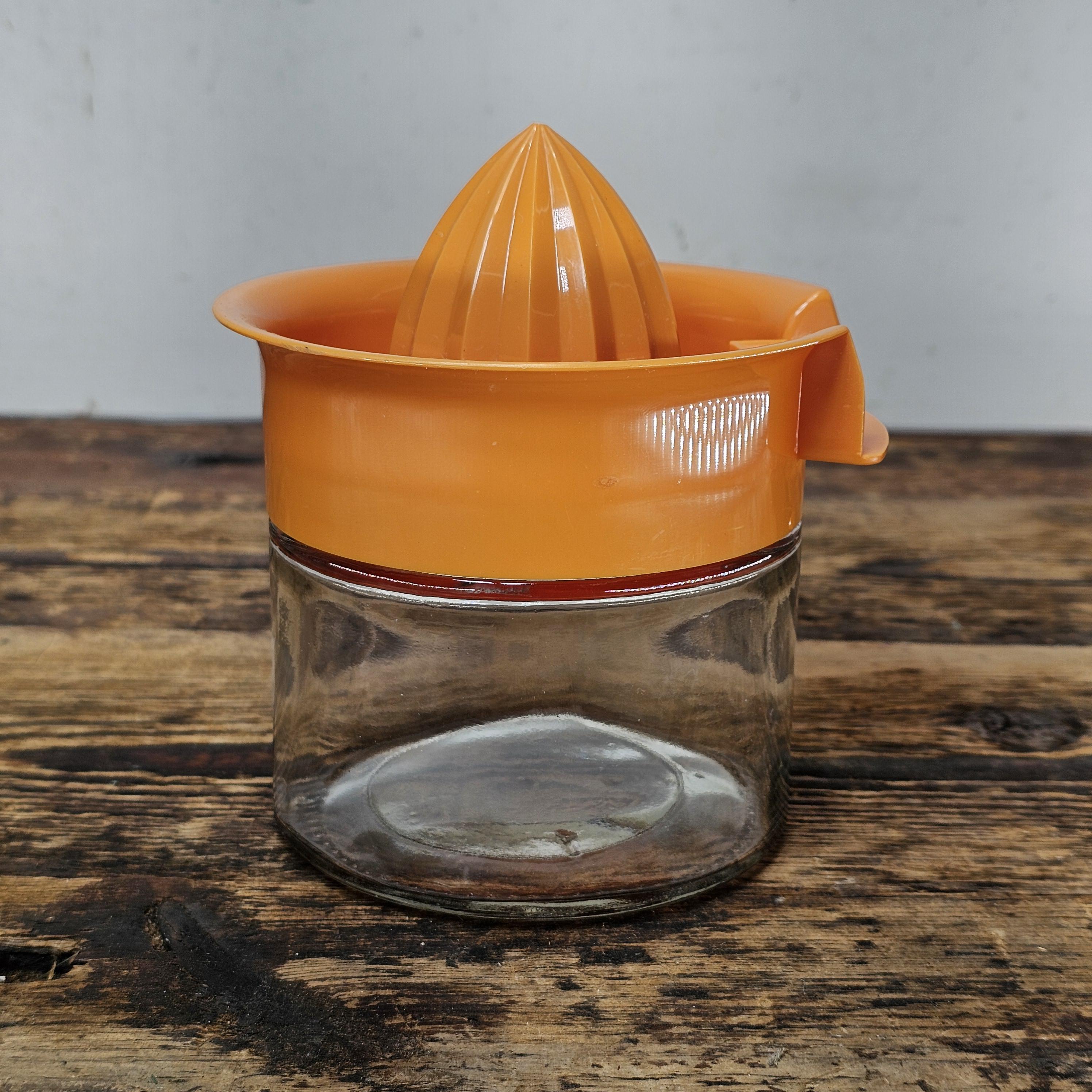 Vintage Gemco Citrus Reamer Hand Juicer with Orange Plastic Top Glass Bottom