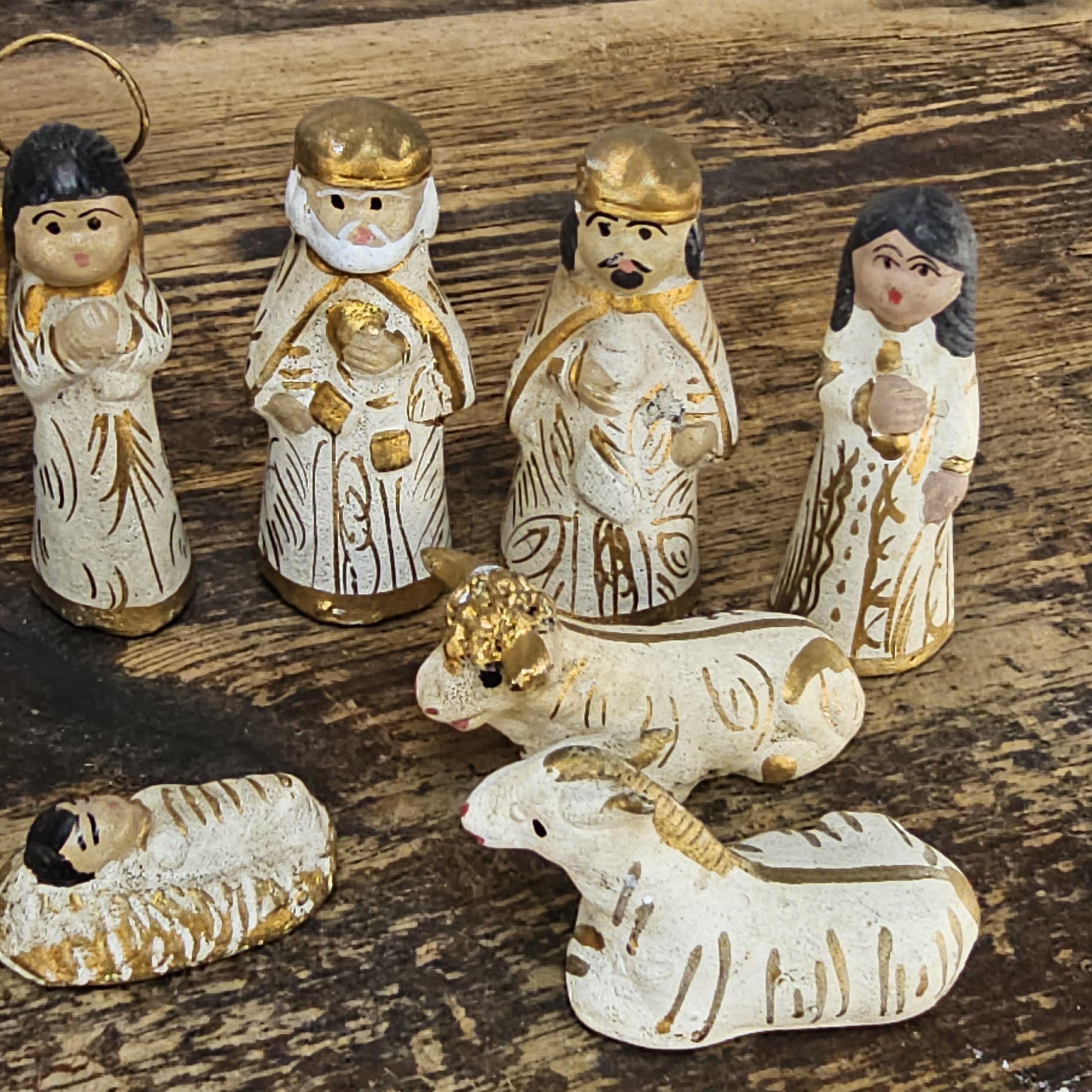Tonalá Style Mexican Folk Art Nativity Set with Glass House