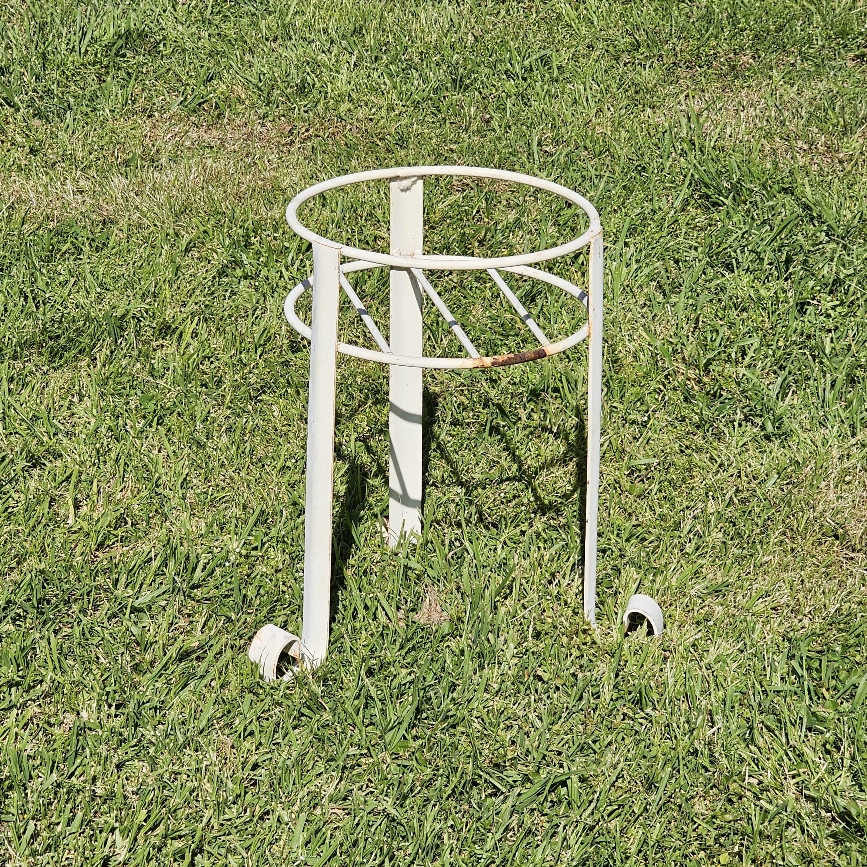 Vintage White Metal Scroll-Foot Plant Stand 15"H