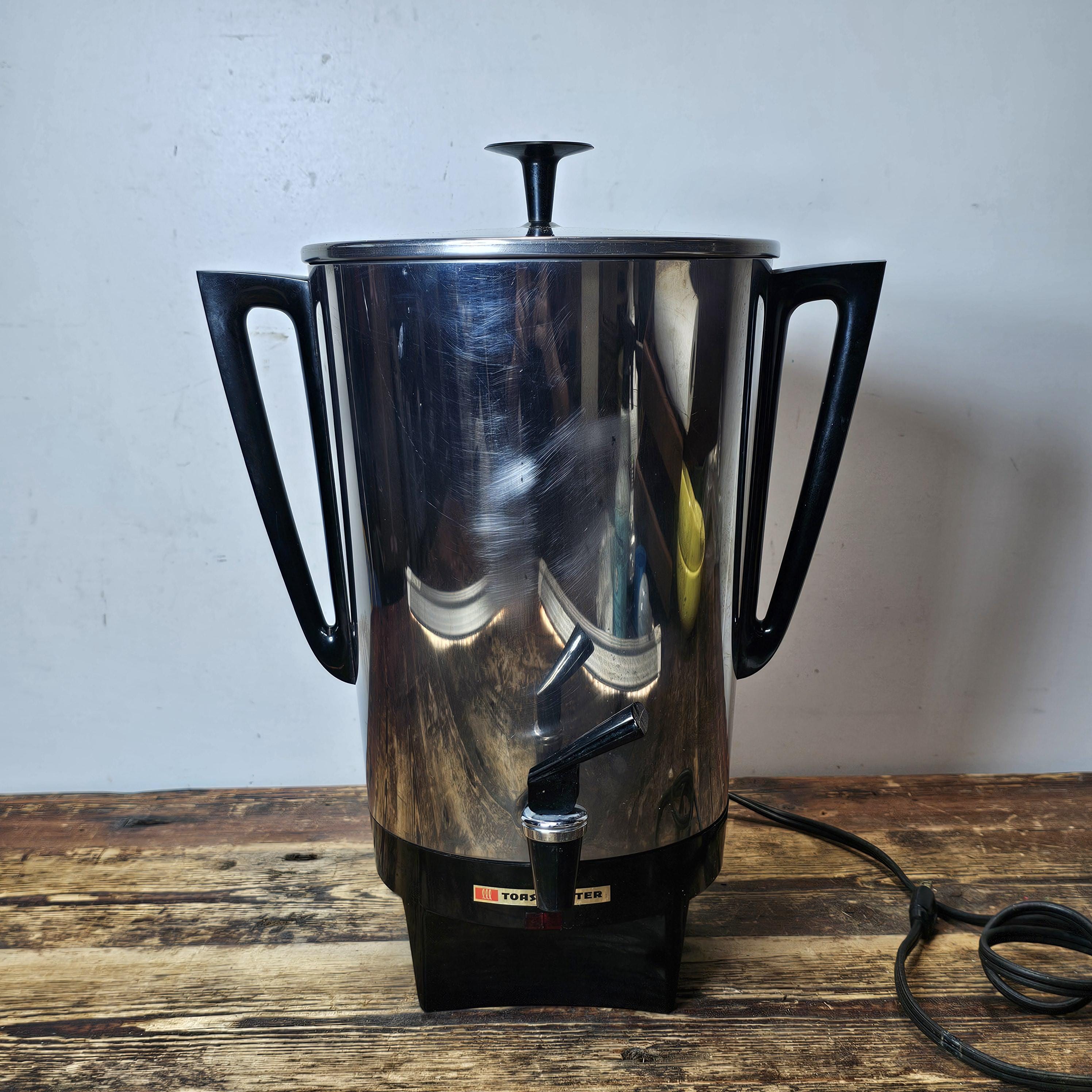 Toastmaster 30 Cup Coffee Automatic Percolator Model M552