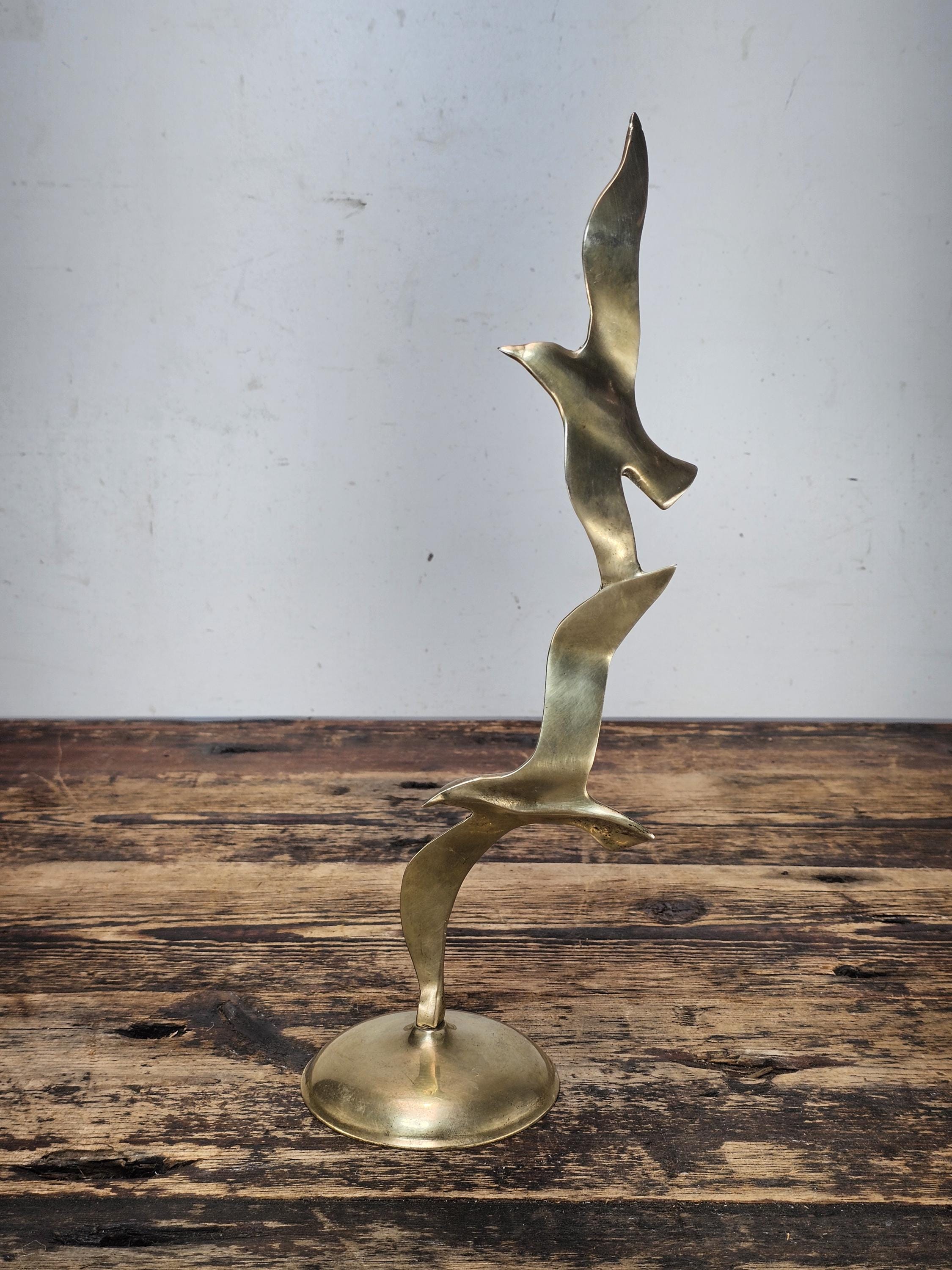 Elegant Mid-Century Modern Brass Seagulls Sculpture | 1970s Penco