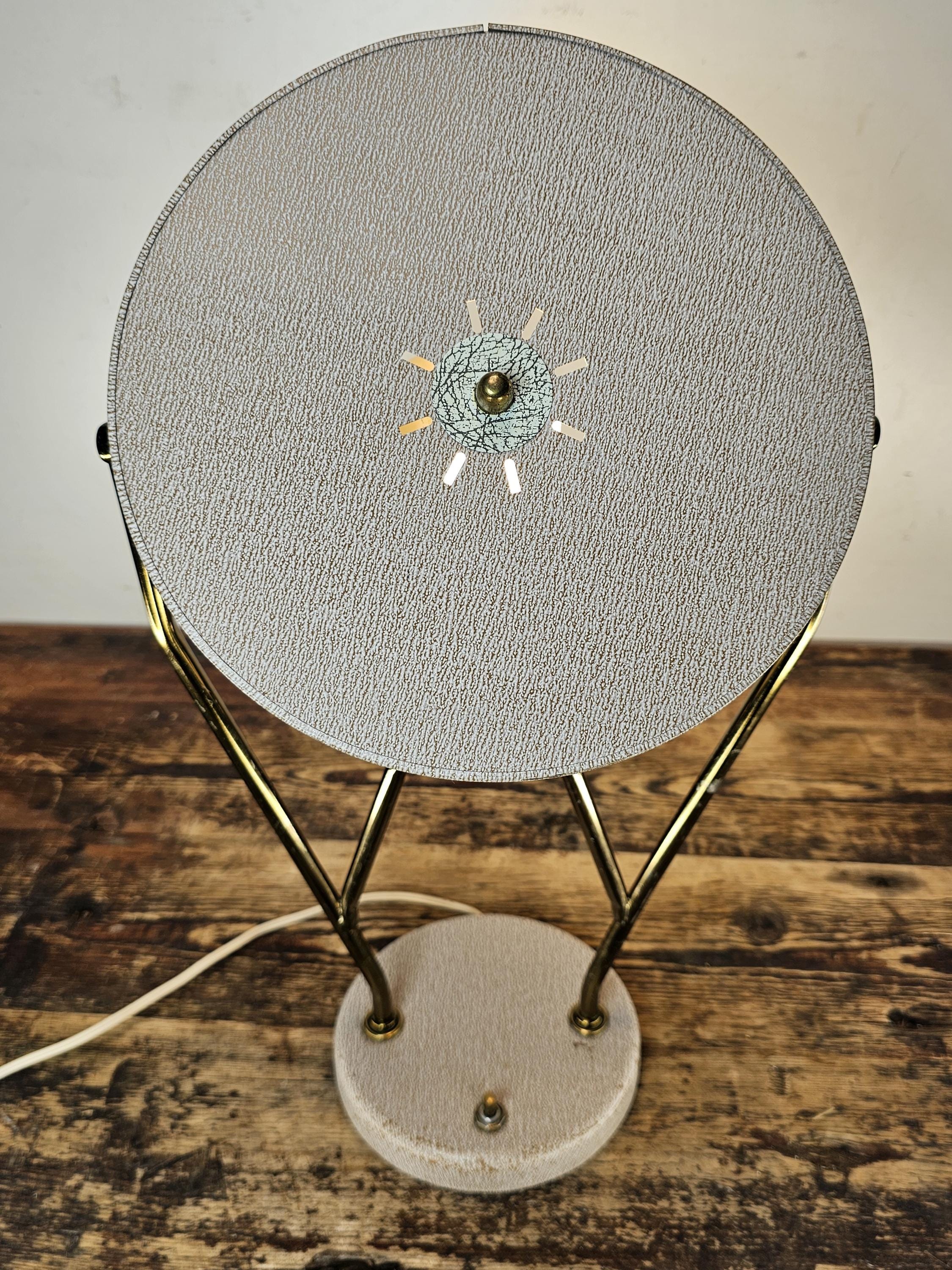 Art Deco Articulating Desk Lamp (circa 1939 NYWF Style)