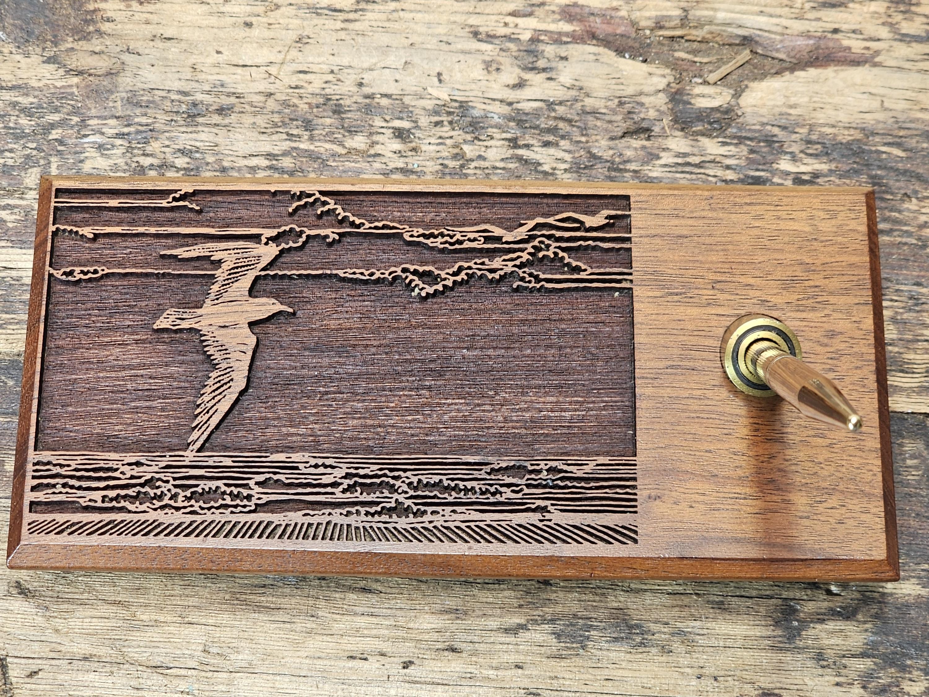 Laser-Engraved American Walnut Seagull Pen Holder
