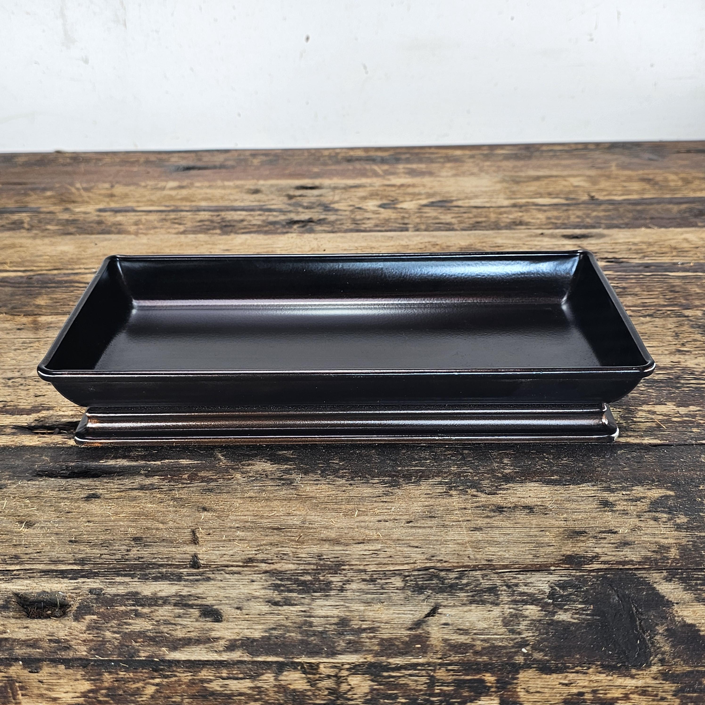 Black Metal Desk Tray 10"L × 5"W × 1.5"H (1.2 lb.)