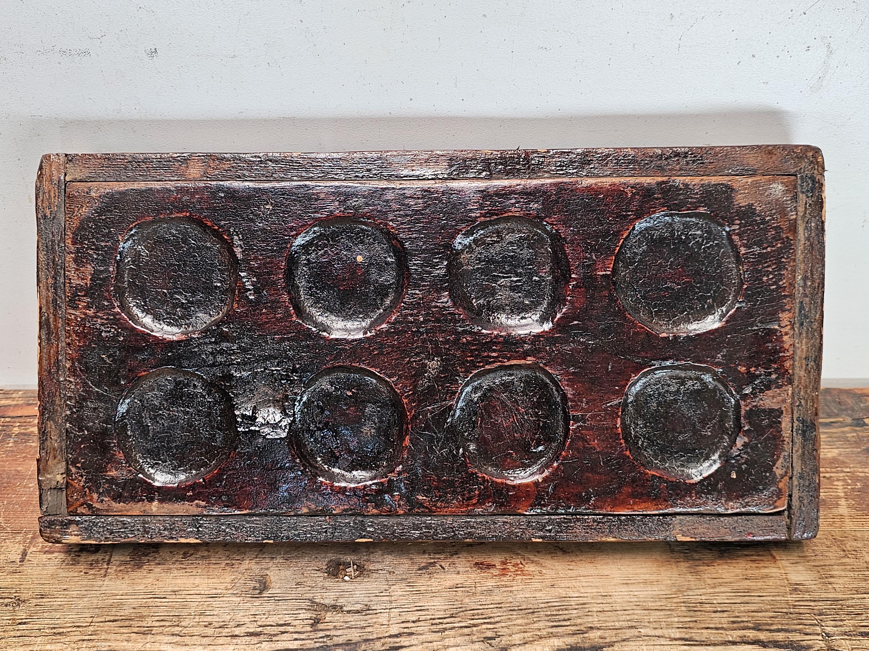 Antique Primitive Wooden Apothecary Box with 8 Wells & Lid