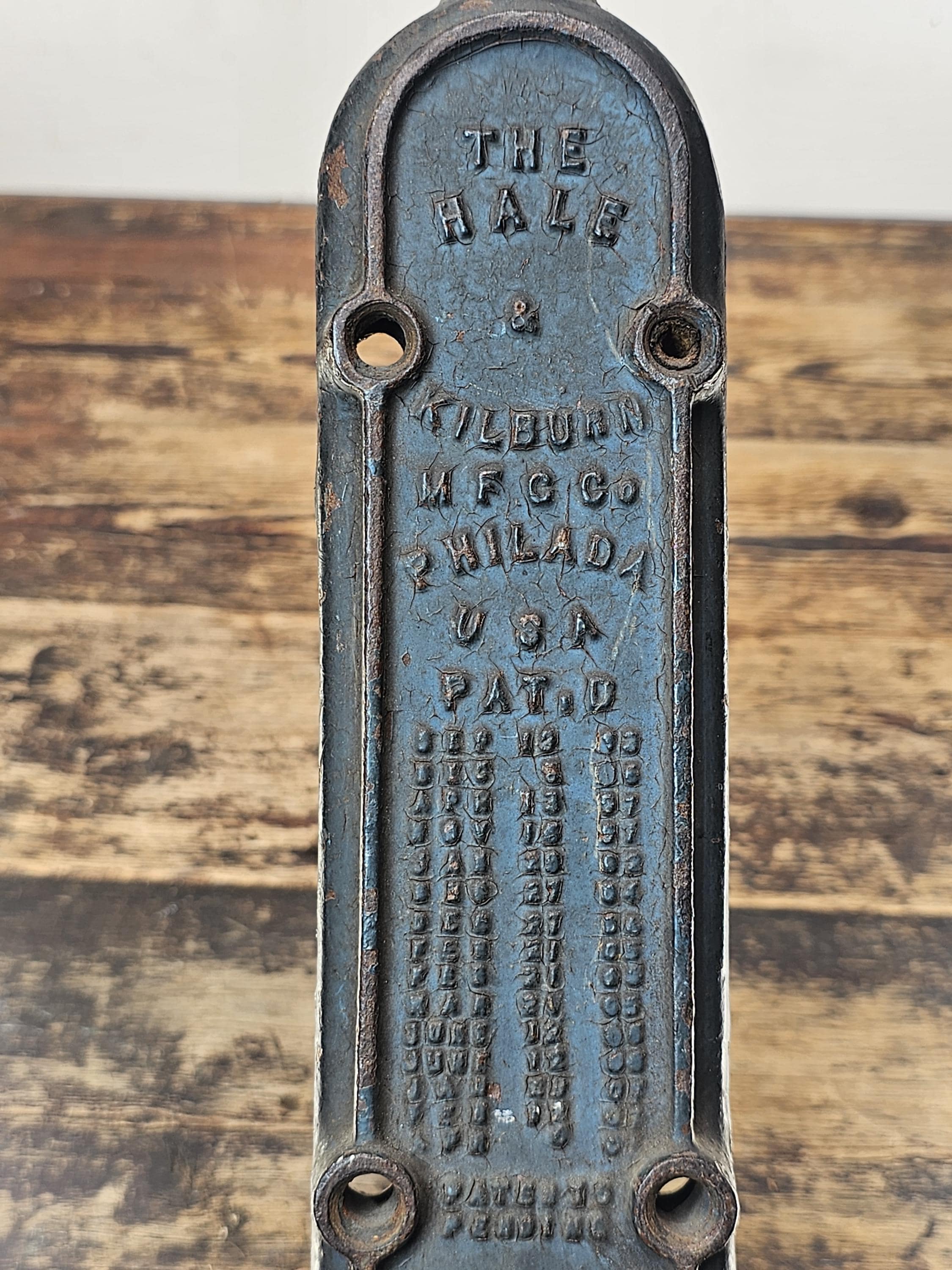 Historic Rail Transport Collectible - Genuine Hale & Kilburn Seat Bracket