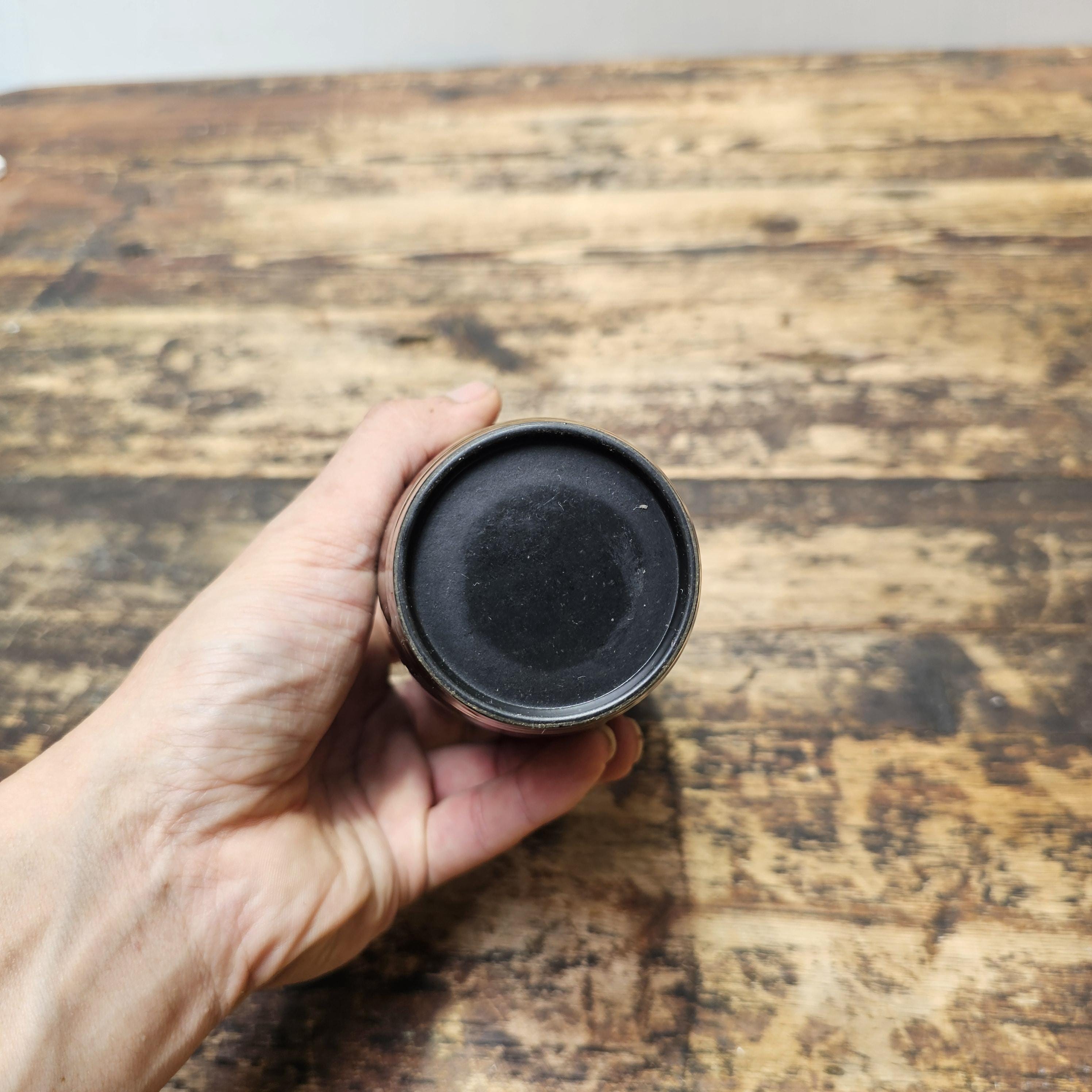 Vintage Yakumo-nuri Lacquerware Ikebana Vase | "Floating" Grape Leaves 8"H