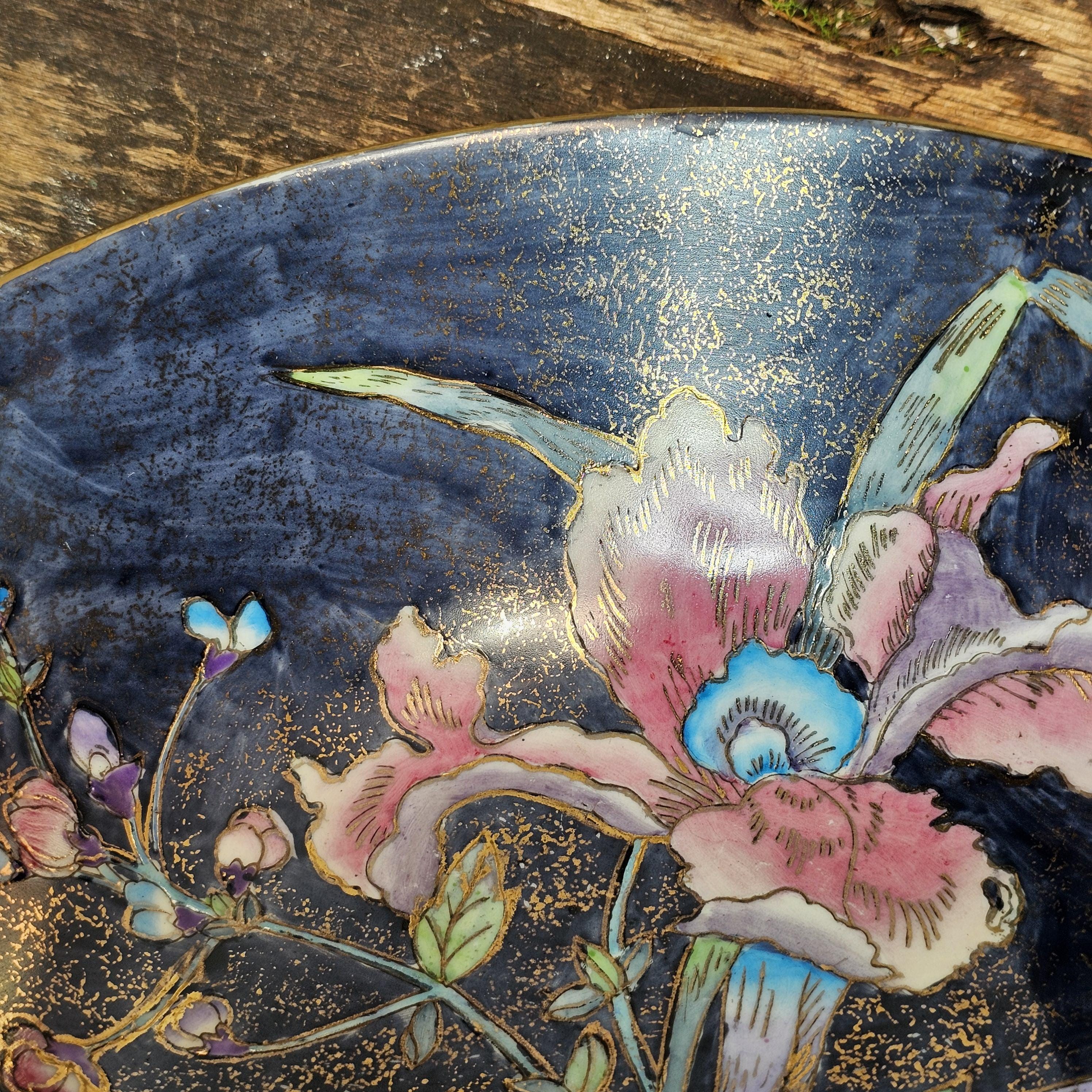 Vintage Chinese Export Ware Porcelain Bowl with Hand-Painted Iris & Gold Leaf