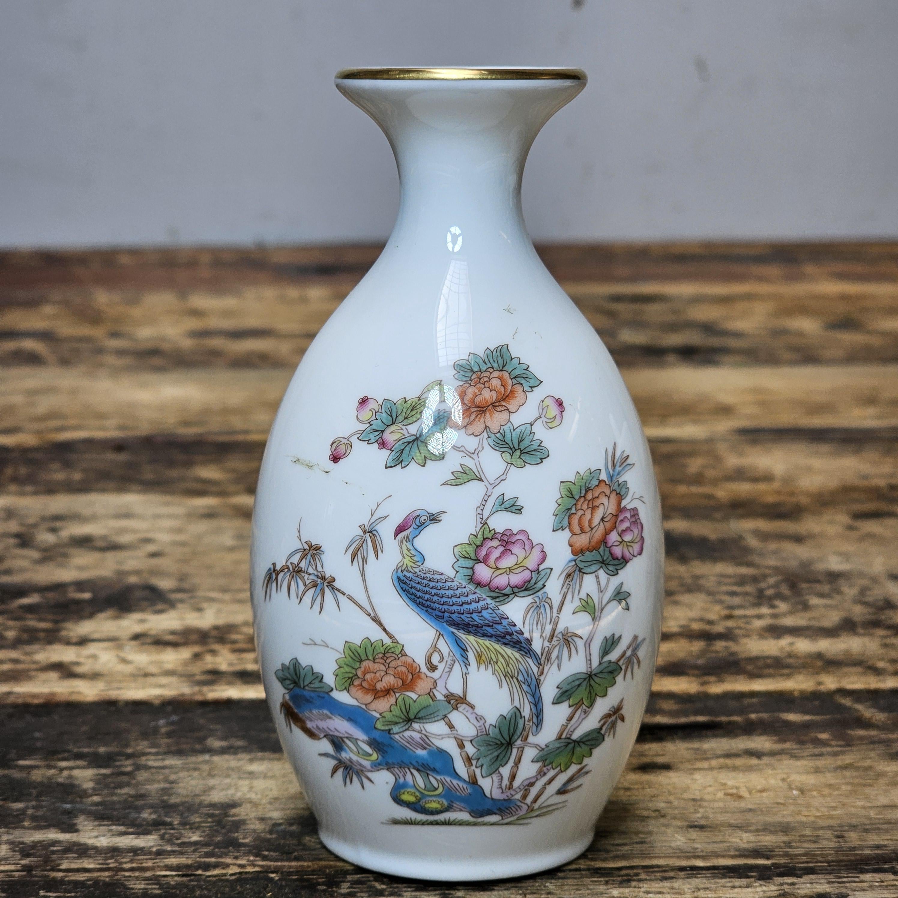 Vintage Wedgwood "Kutani Crane" Bone China Bud Vase & Lidded Jar Set