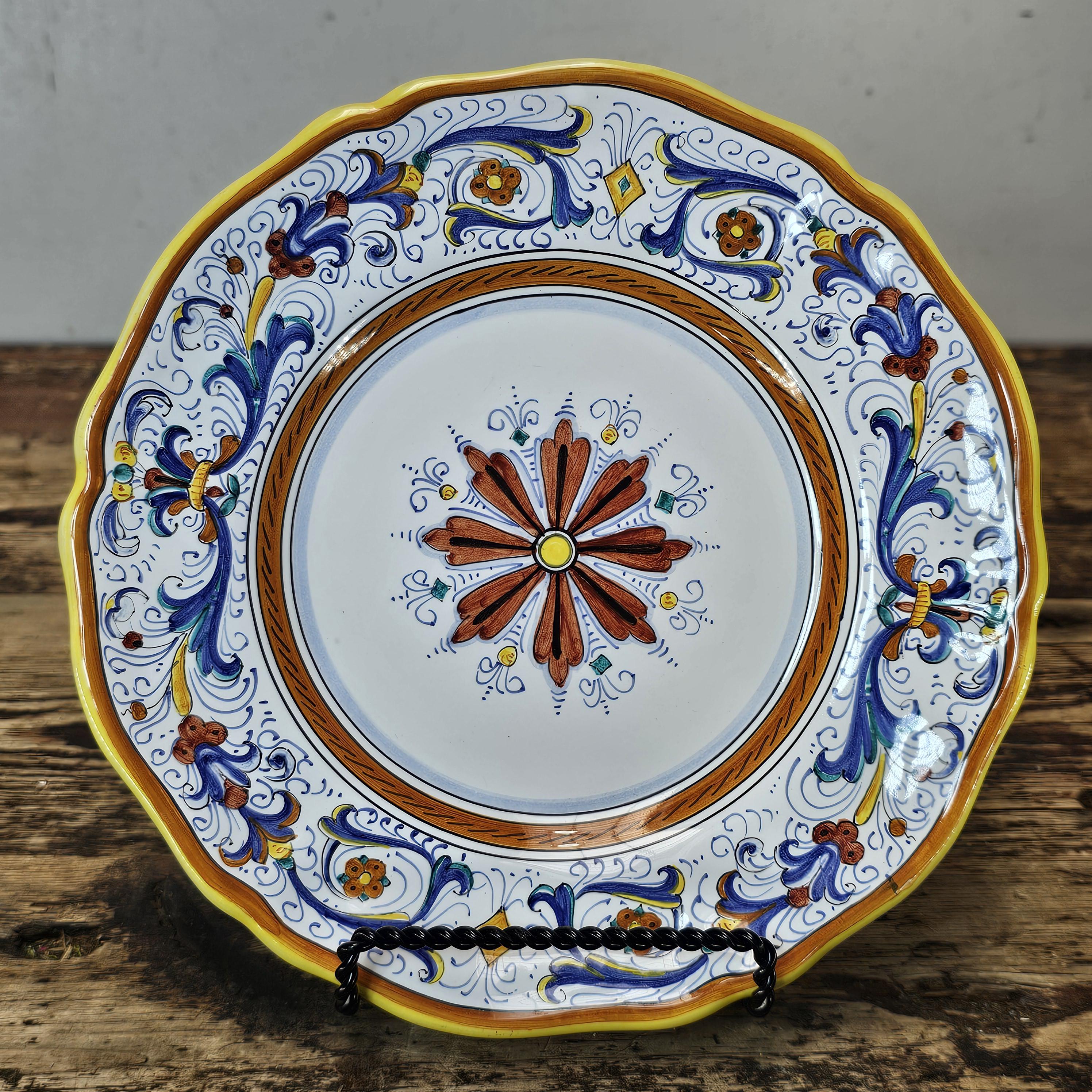 Set of 4 Vintage CAMA "Ricco Deruta" Maiolica Salad/Dessert Plates 8.25"