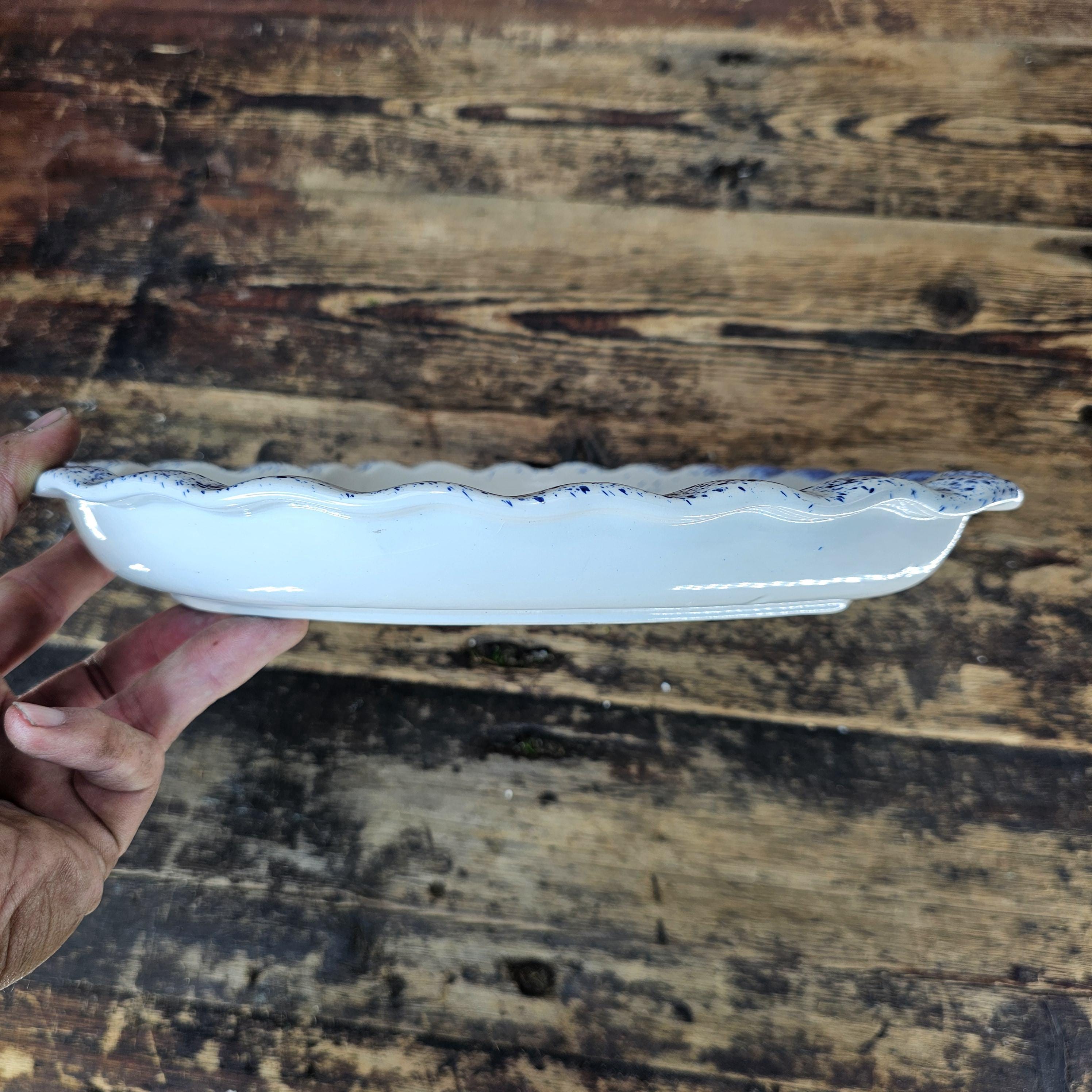 Vintage Heart Shaped Baker / Serving Dish - Made in Portugal - Spongeware