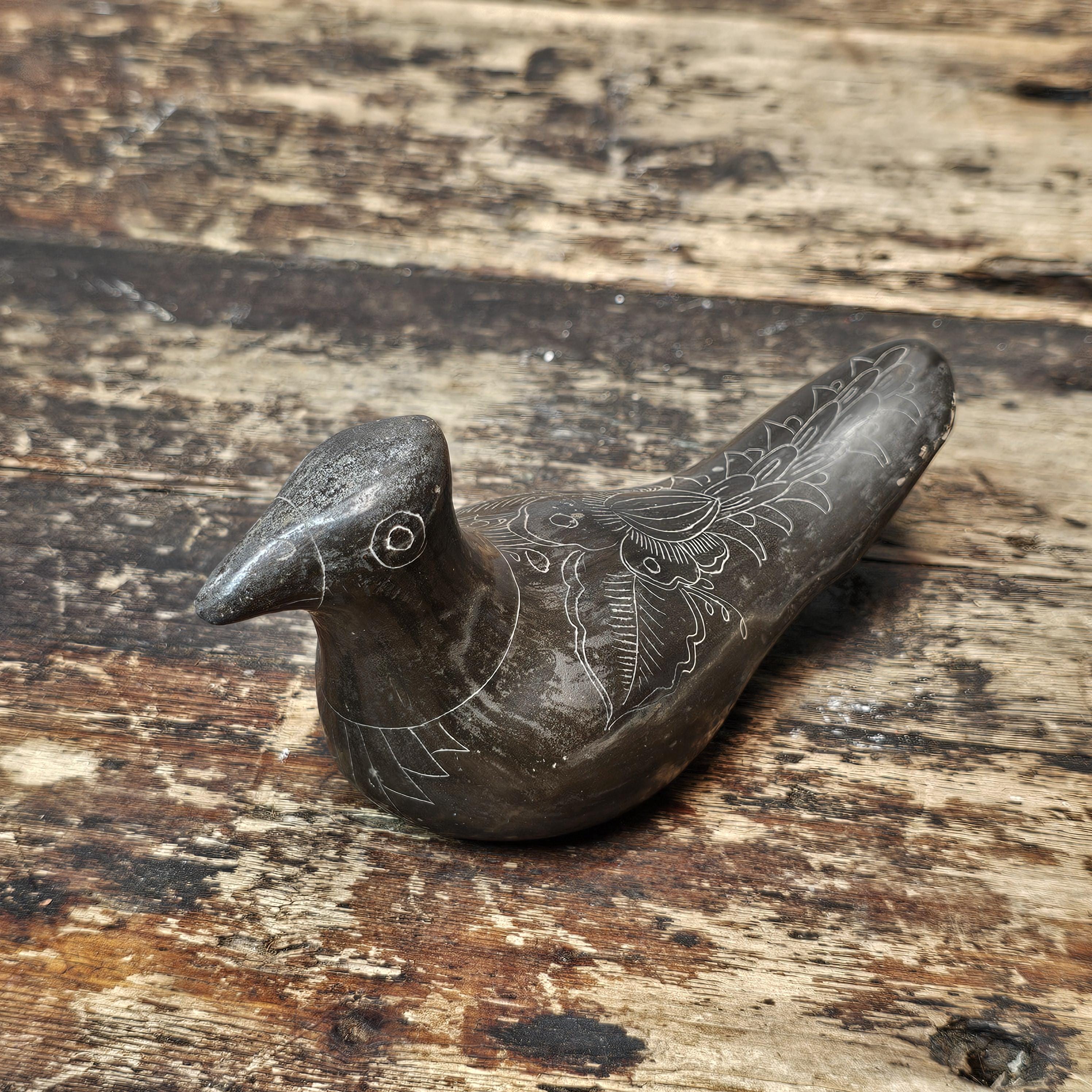 Delicate Tonalá Sgraffito Pottery Bird | Hand-Etched Mexican Folk Art 5.5"L