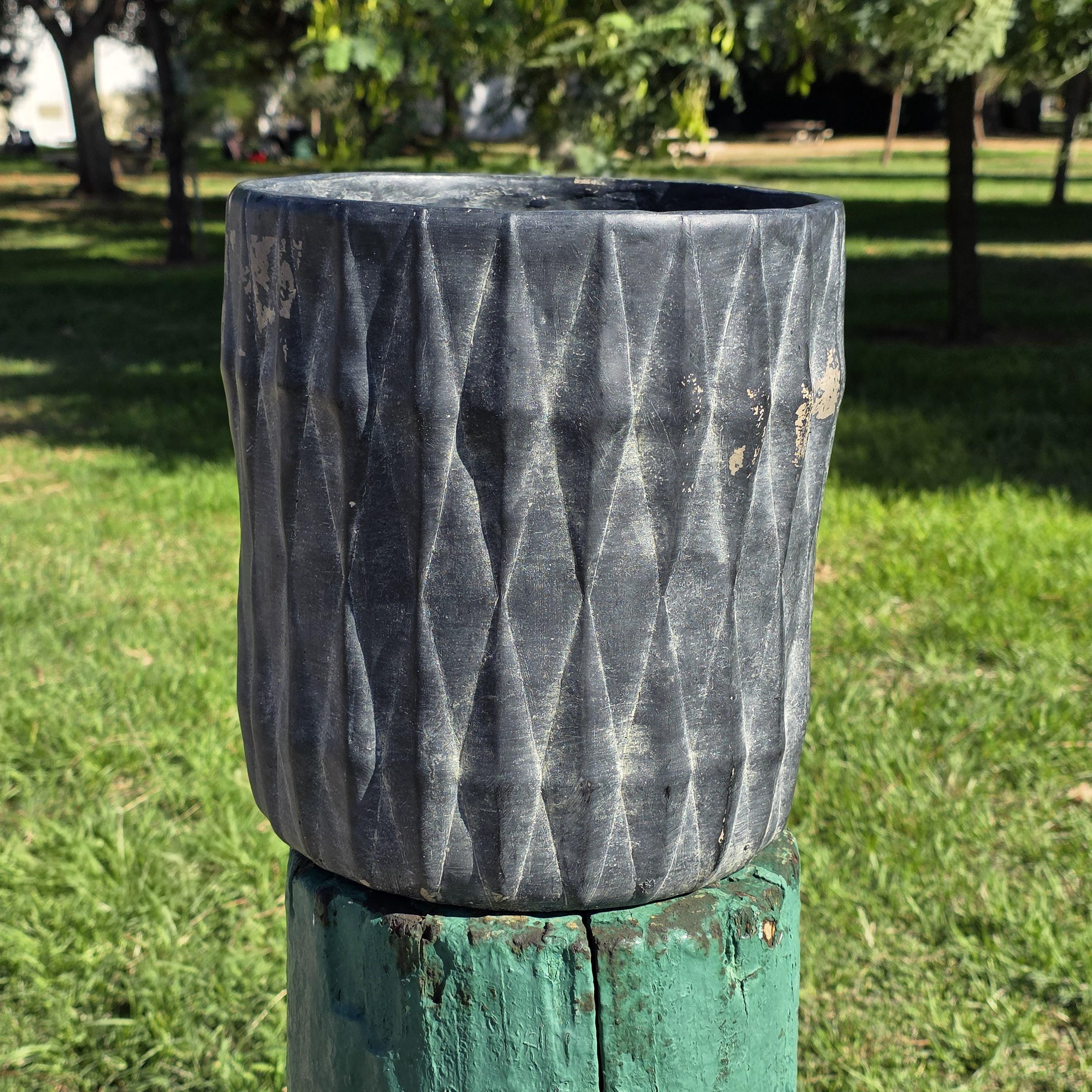 Graphite Fiber-Cement Faceted Planter Diamond Texture 10"Dia x 11"H