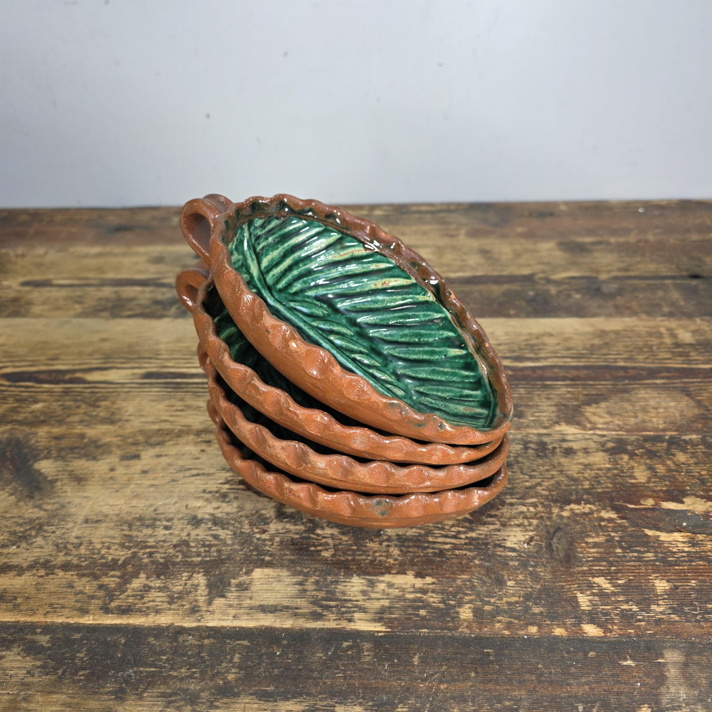 Set of 4 Vintage Patamban Barro Verde Leaf Bowls Green Glazed Mexican Pottery