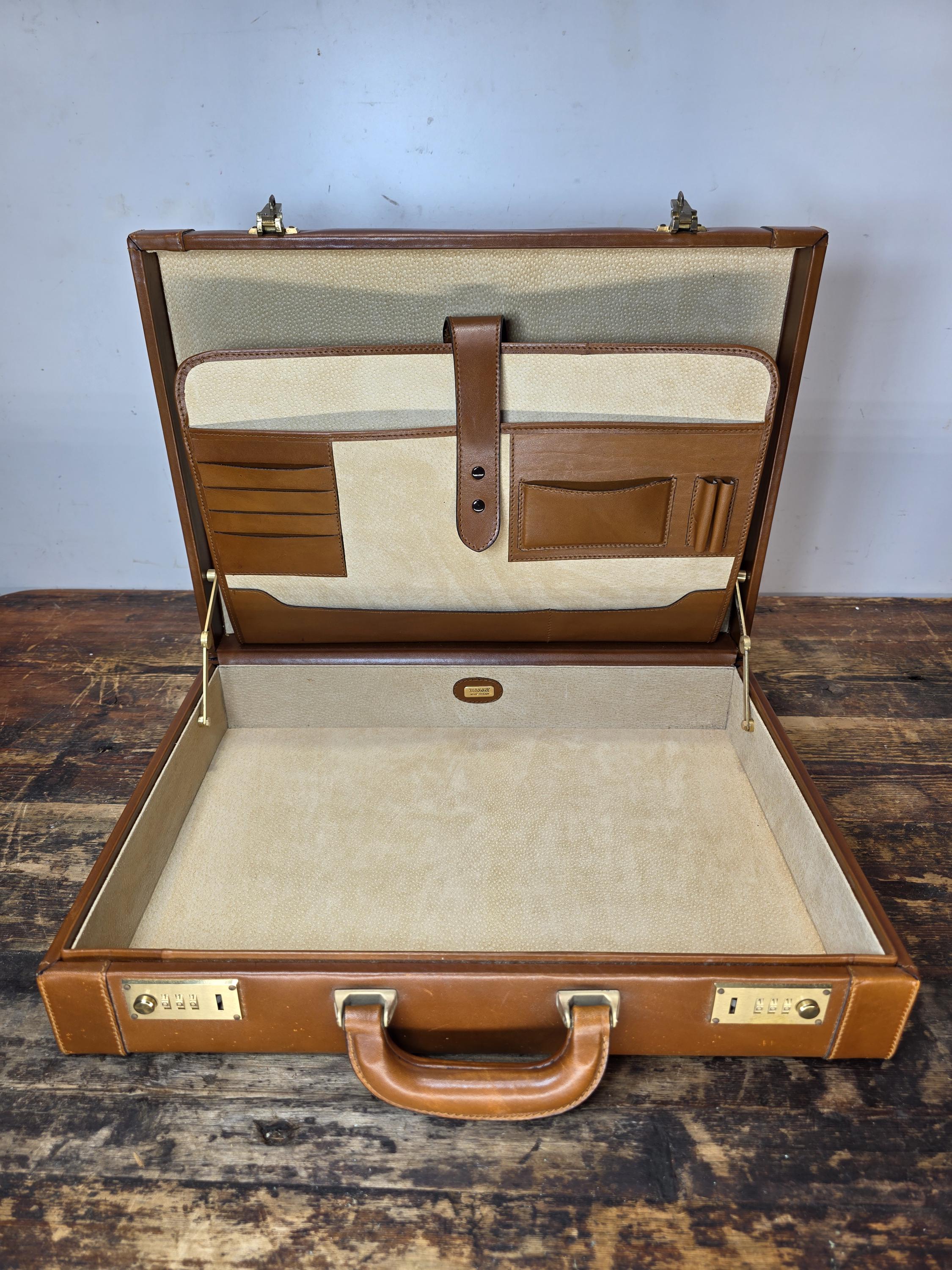 Bally Italy Leather Attache Briefcase CEO President Hard Case with Dust Cover