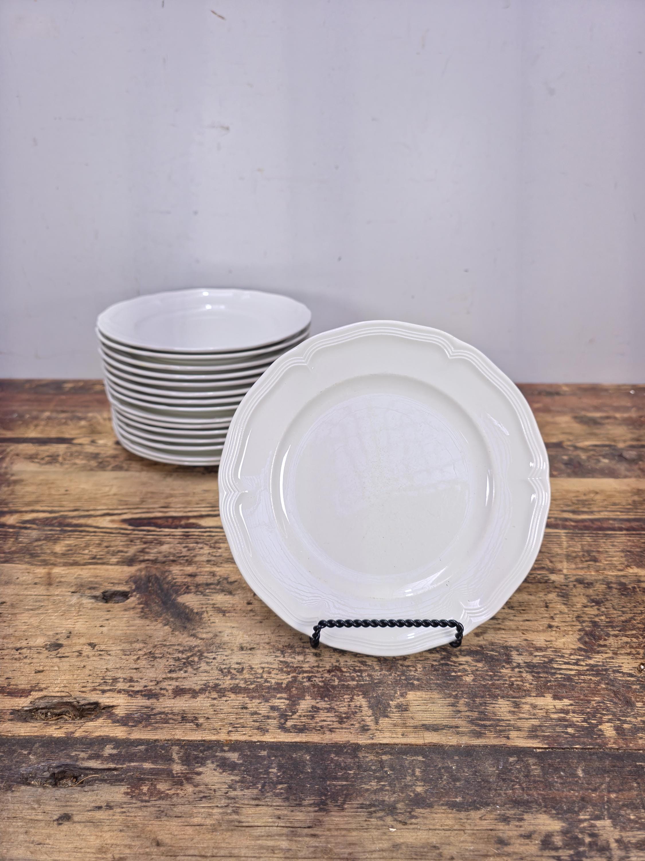 Villeroy & Boch Manoir Salad Plate 8"