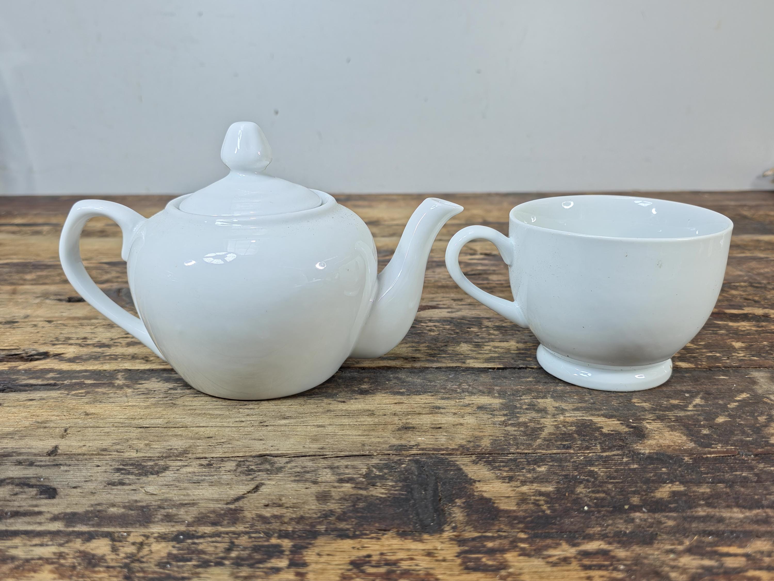 BIA Cordon Bleu White Porcelain Teapot and Cup Set (2-Piece)