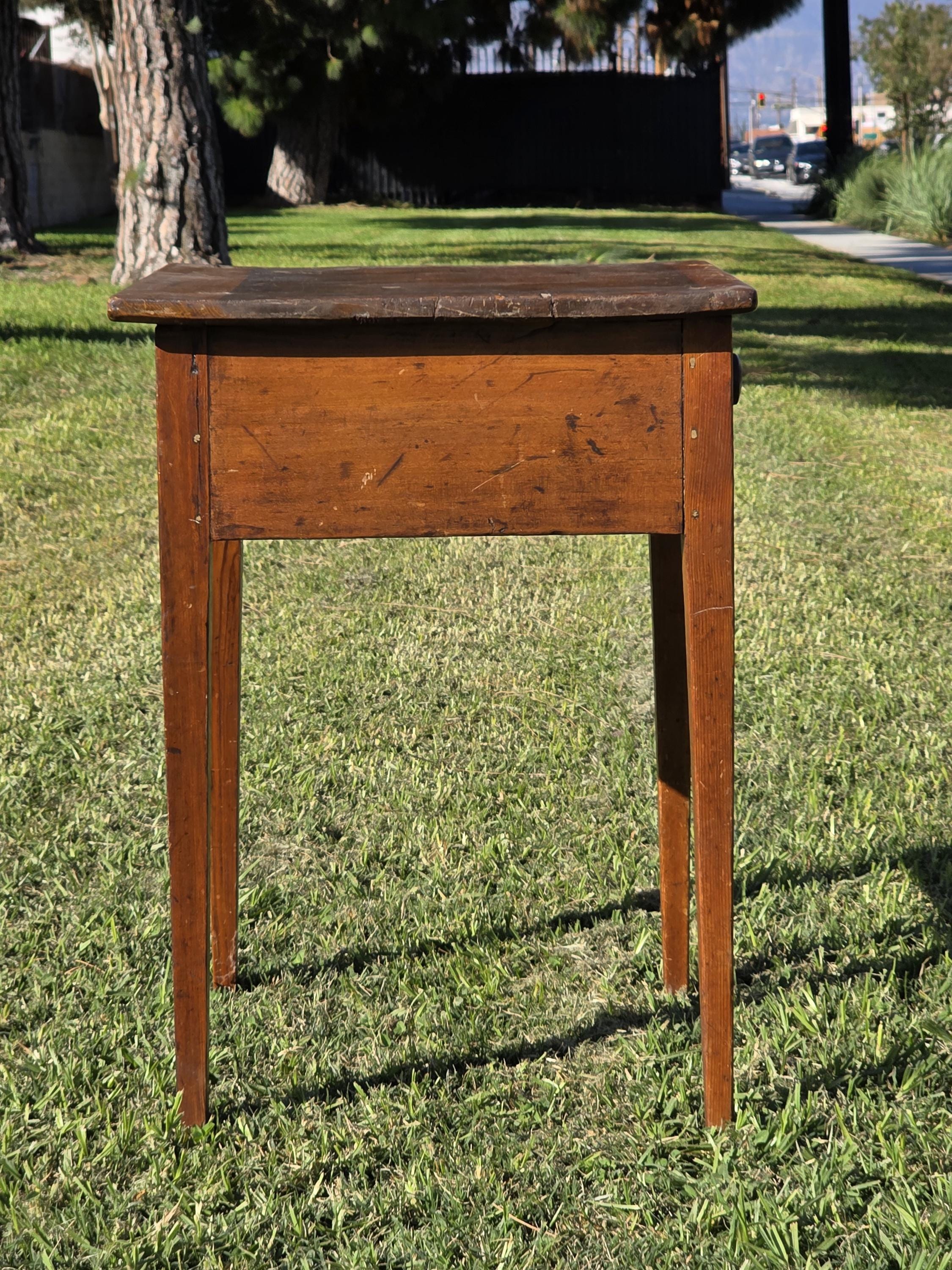 Antique New England Cherry One-Drawer Work Table c.1820s Original Mushroom Knob