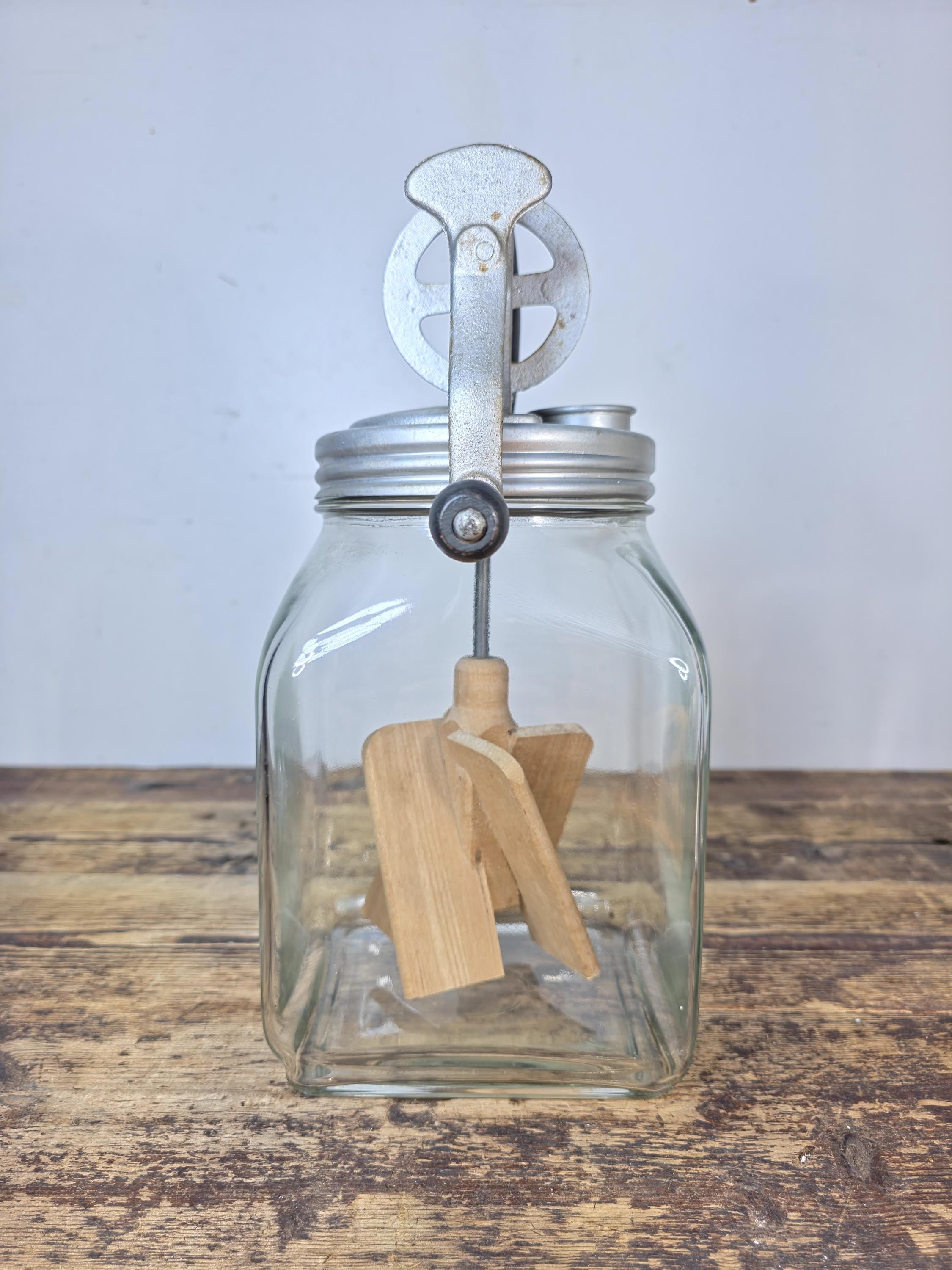 Vintage 4-Quart Glass Butter Churn with Hand-Crank Gear — FC Marked