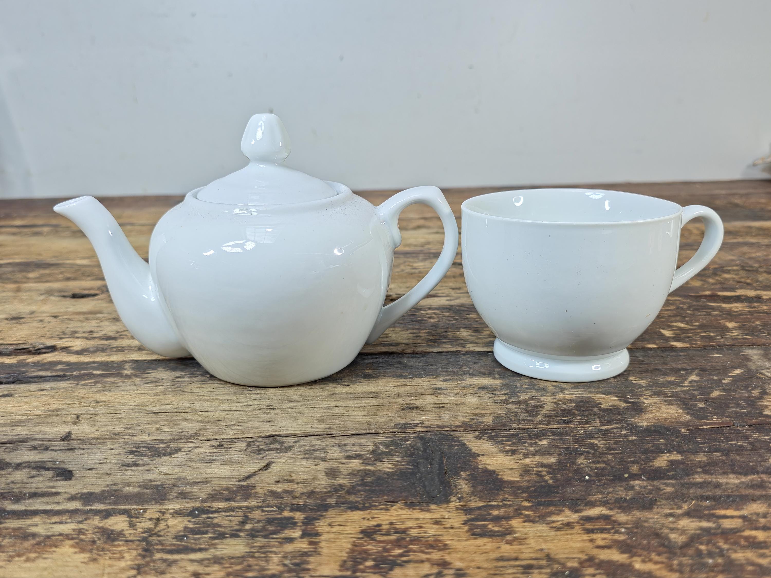 BIA Cordon Bleu White Porcelain Teapot and Cup Set (2-Piece)