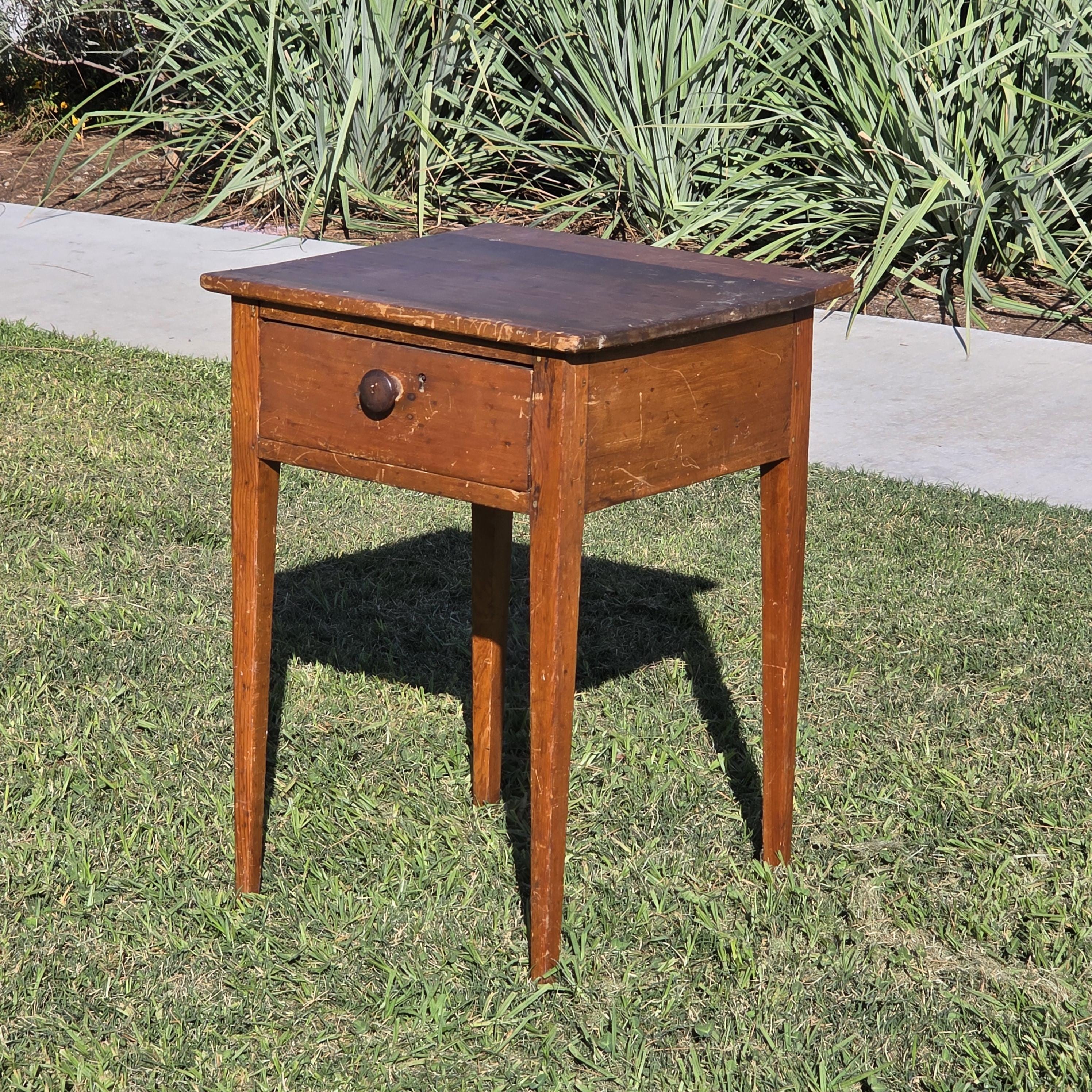 Antique New England Cherry One-Drawer Work Table c.1820s Original Mushroom Knob