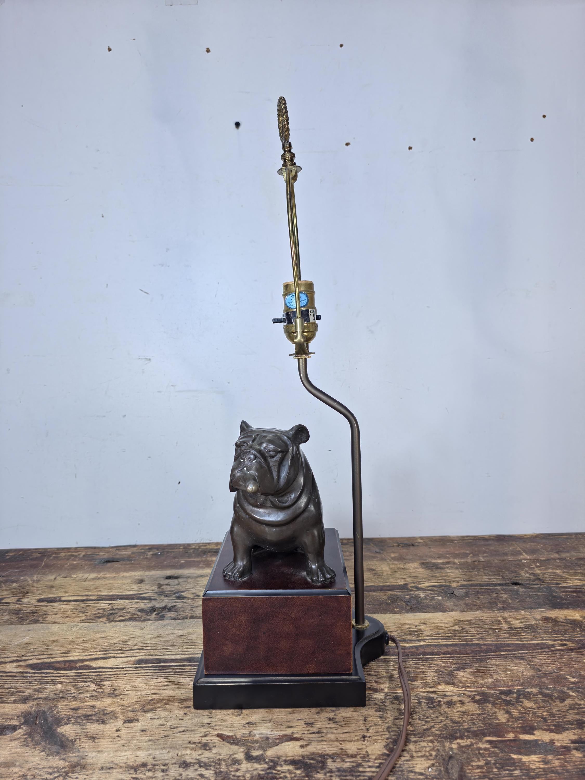Vintage Bronze-Tone Metal Bulldog Table Lamp — SF Bay Trading