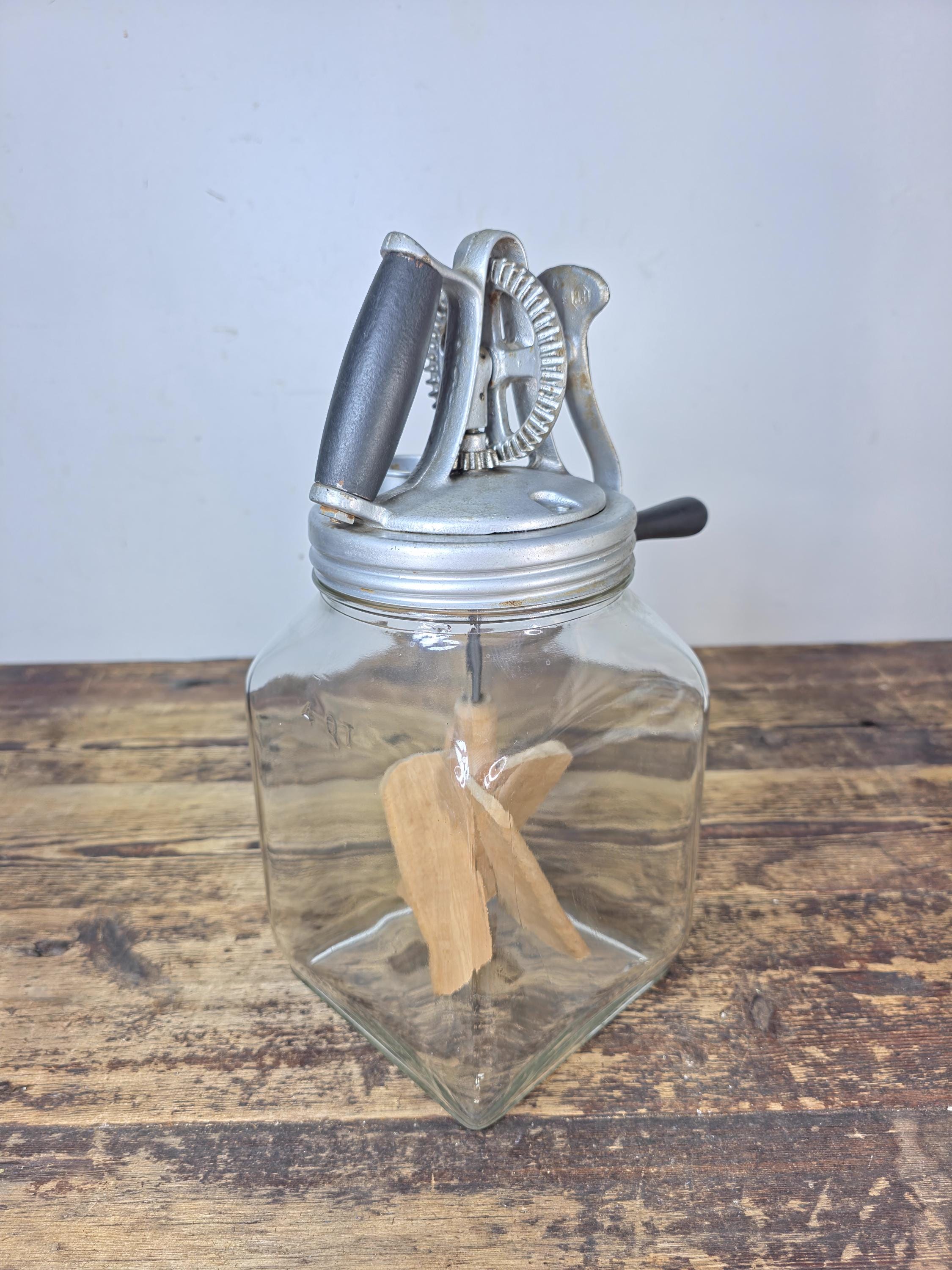 Vintage 4-Quart Glass Butter Churn with Hand-Crank Gear — FC Marked