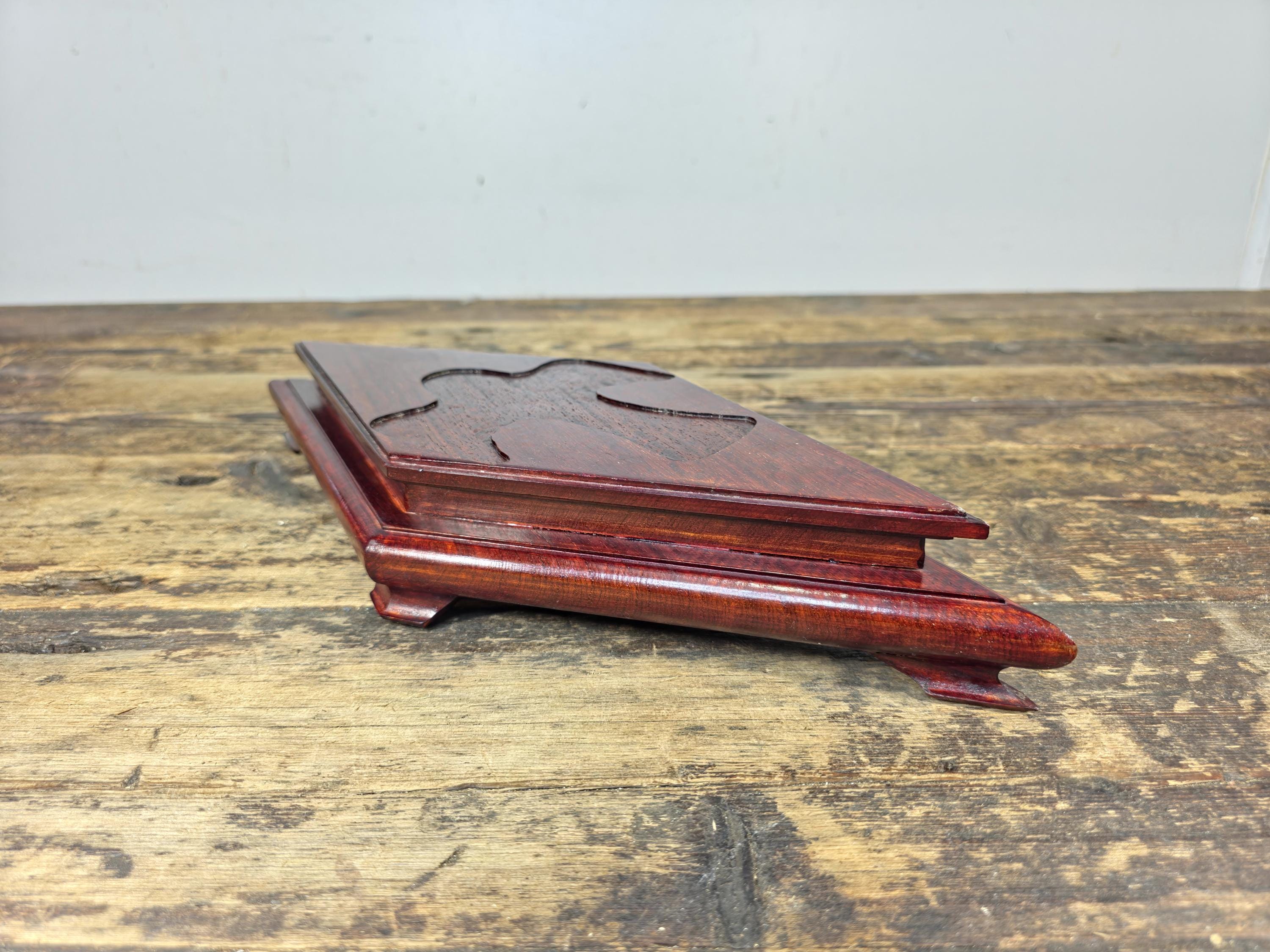 Rare 1978 Boehm Galloping Horse Original Wood Base Pedestal